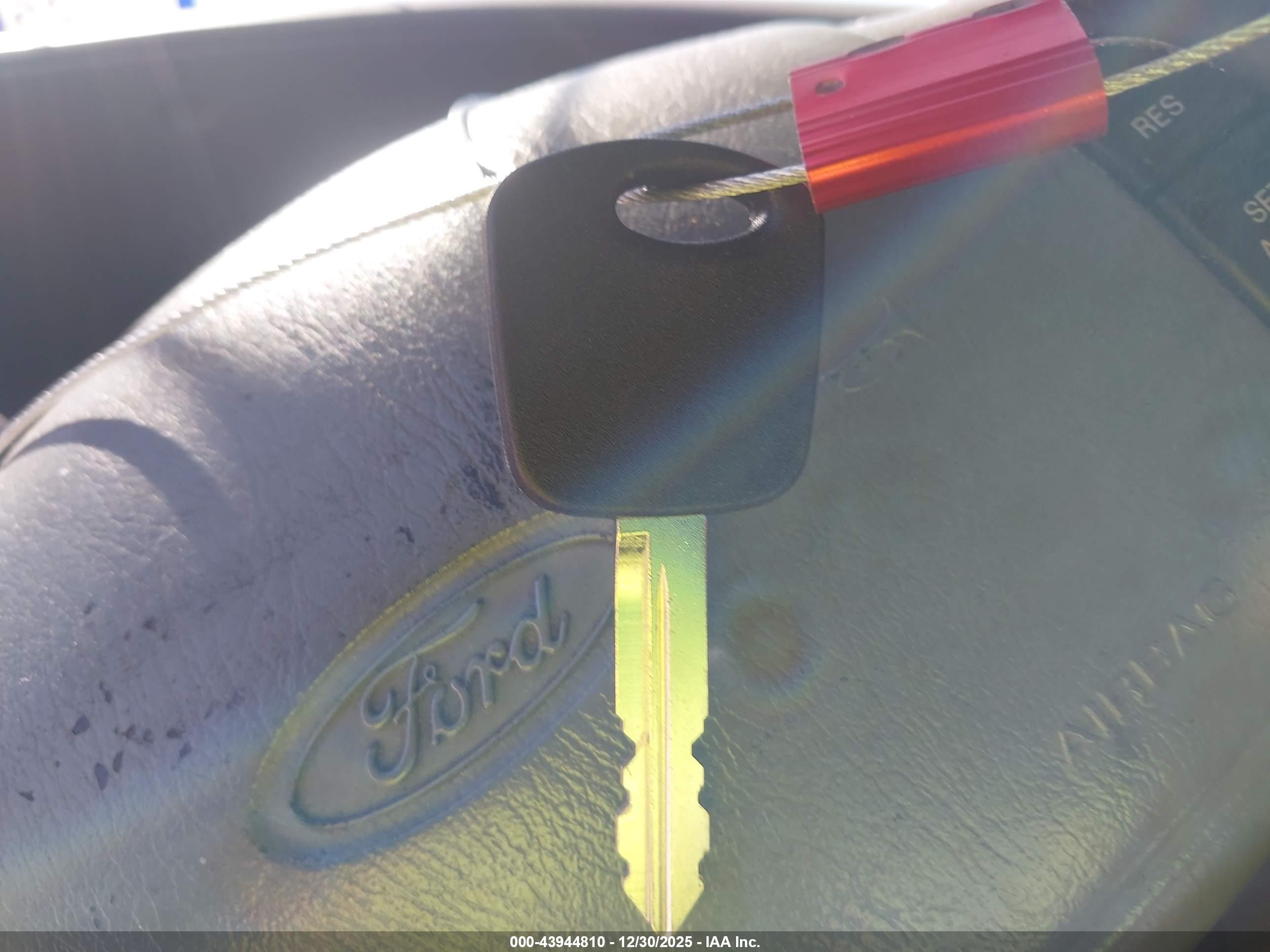 FORD F-150 image 11