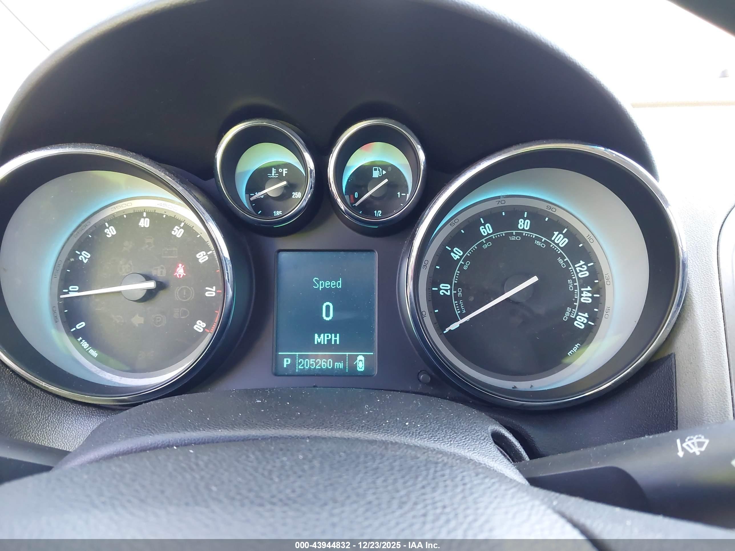 BUICK VERANO image 7