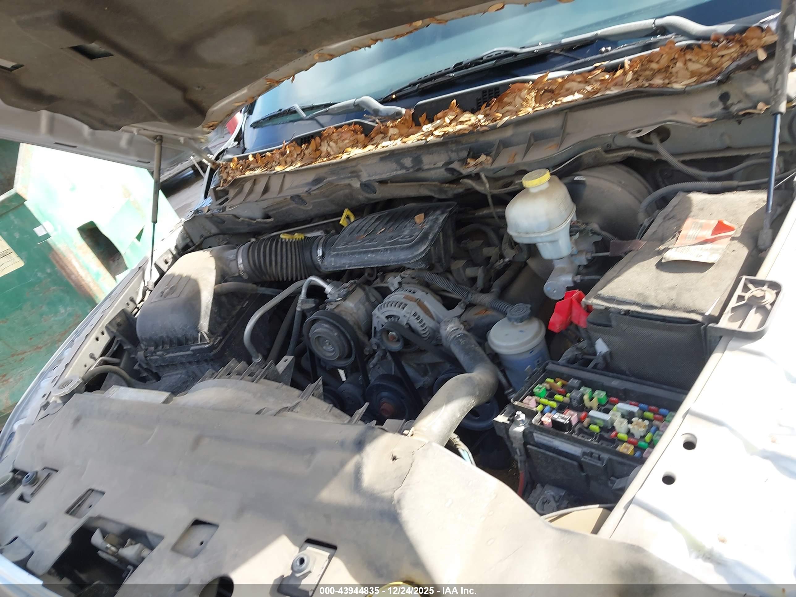 DODGE RAM image 10