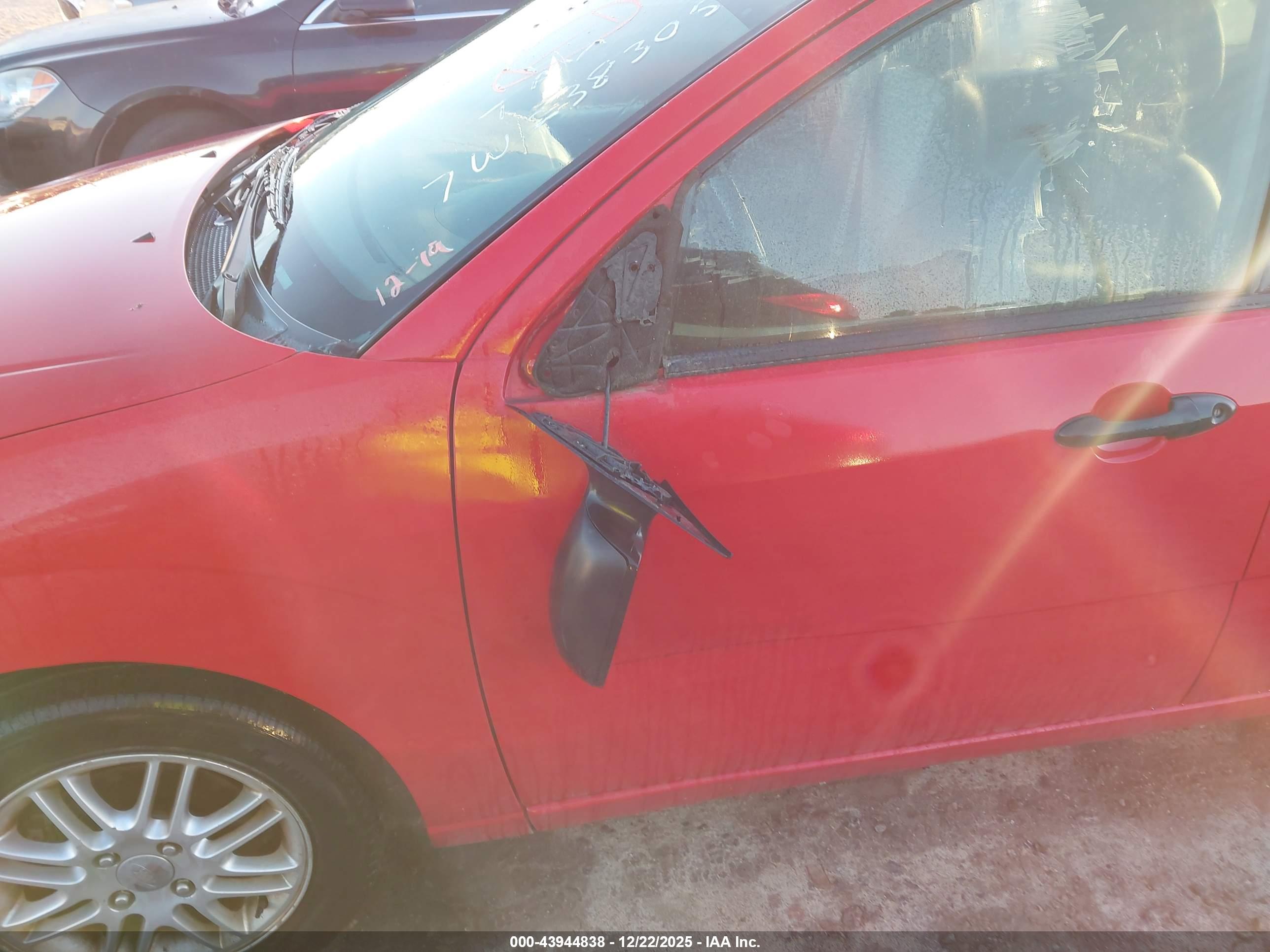 FORD FOCUS image 6