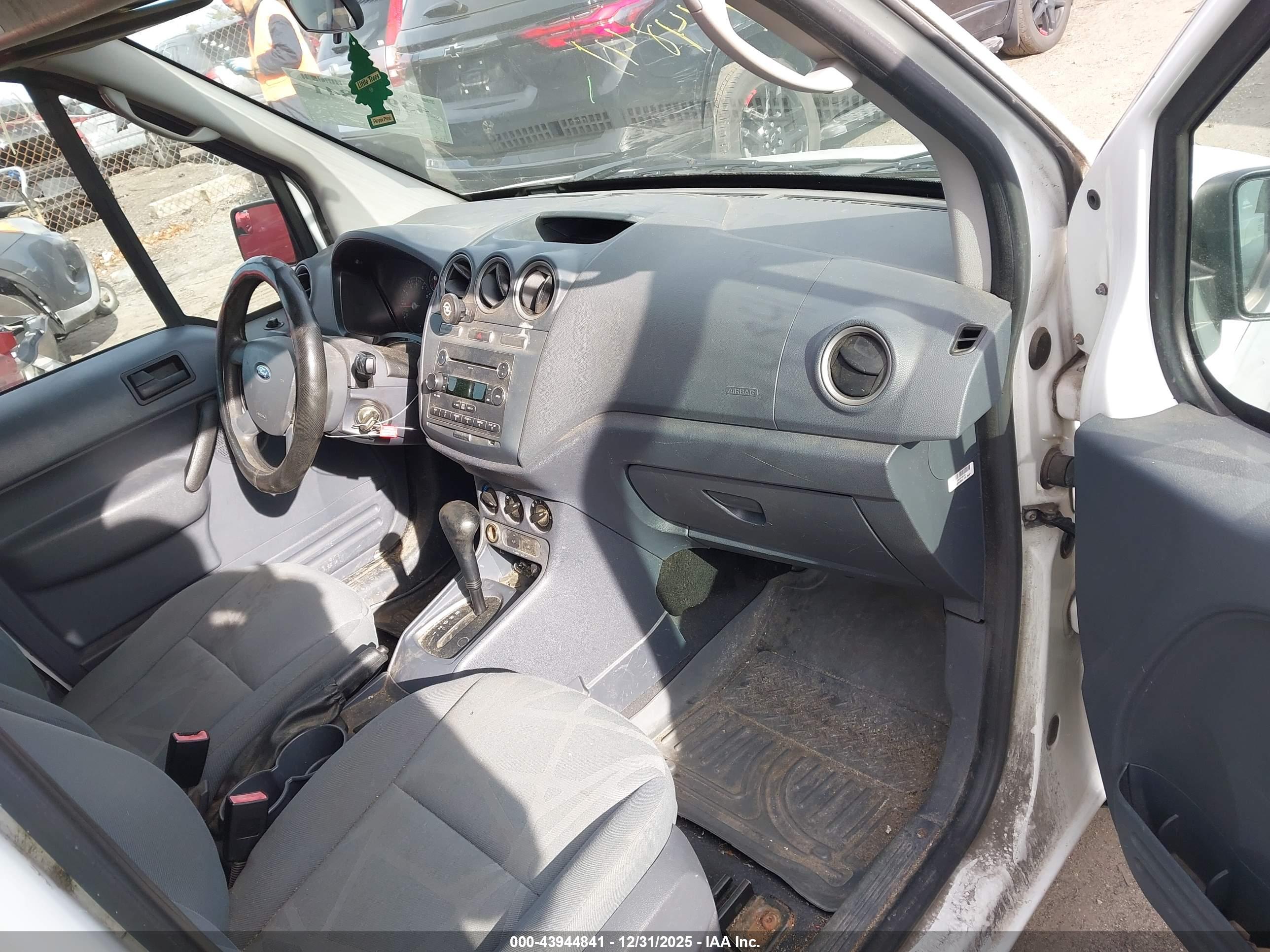 FORD TRANSIT image 5