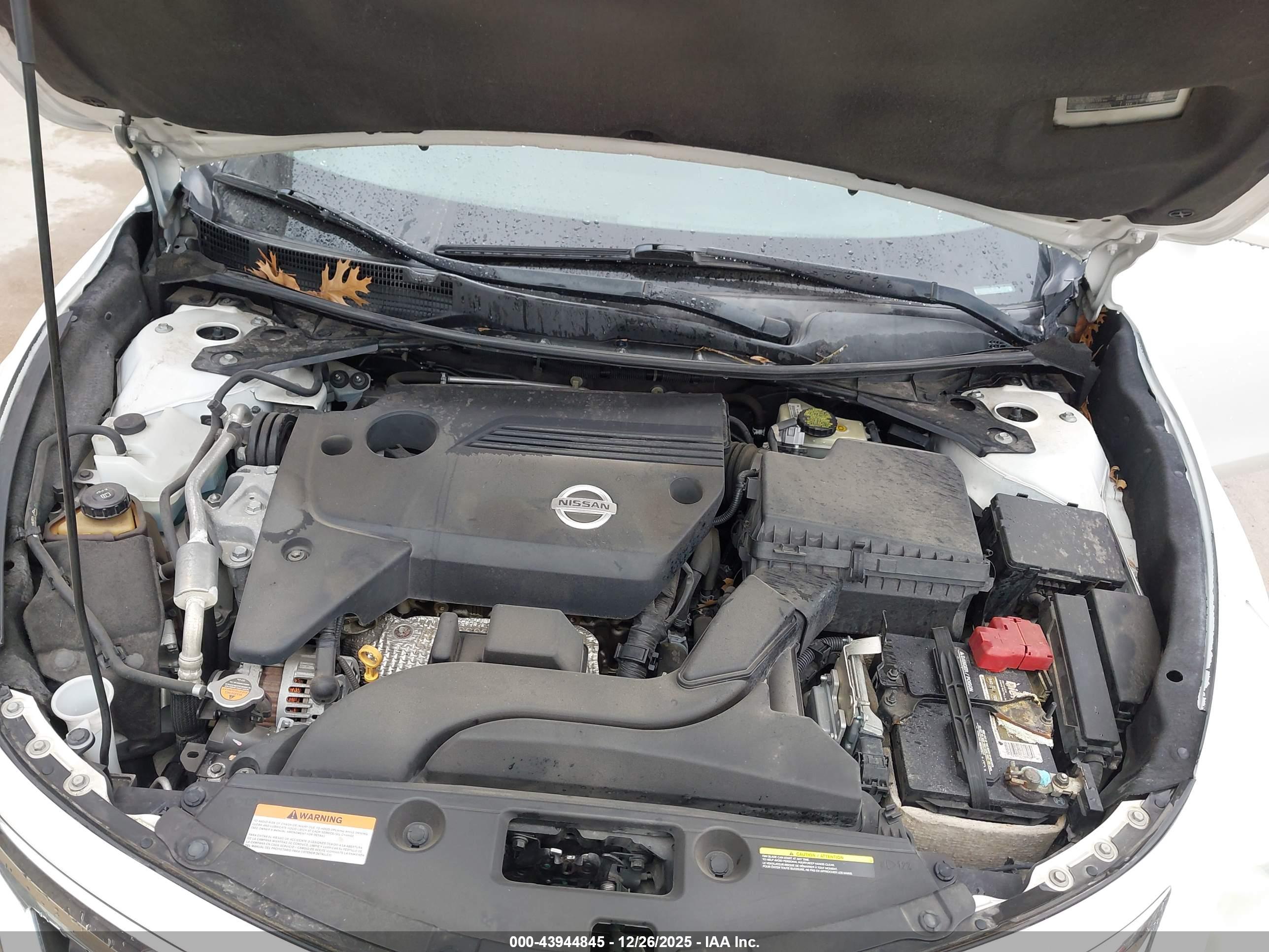 NISSAN ALTIMA image 10