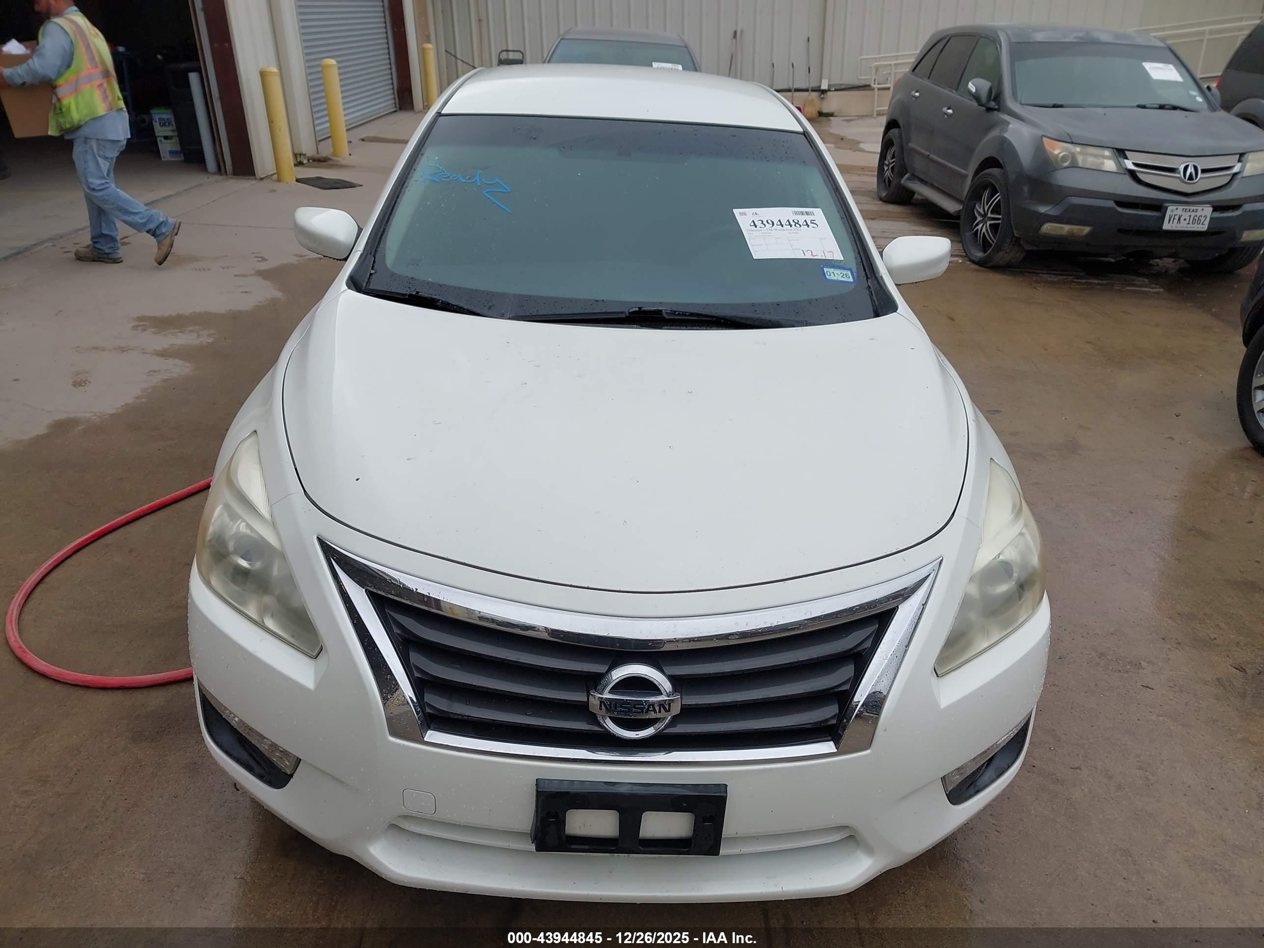 NISSAN ALTIMA image 6