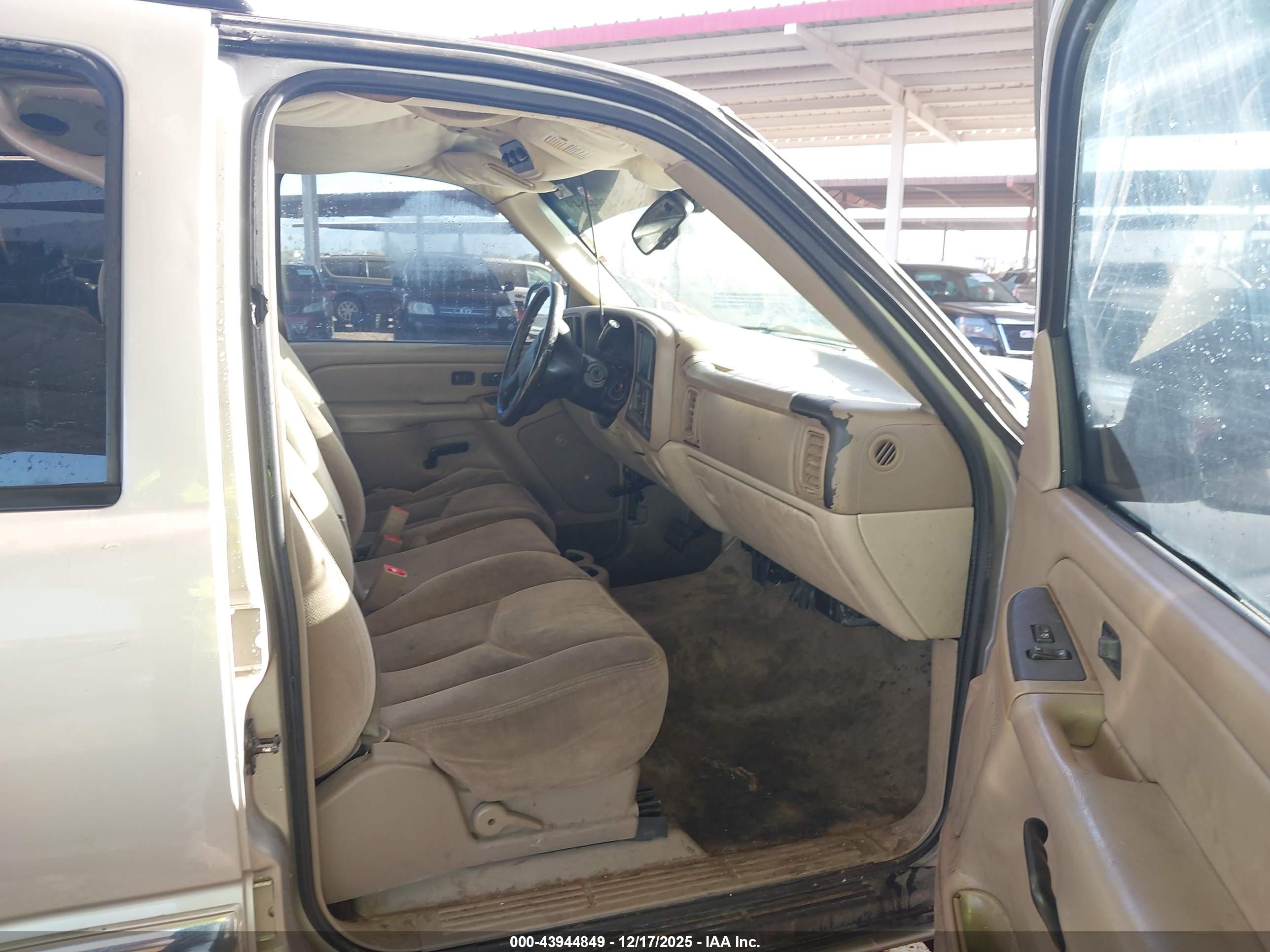 GMC YUKON image 5