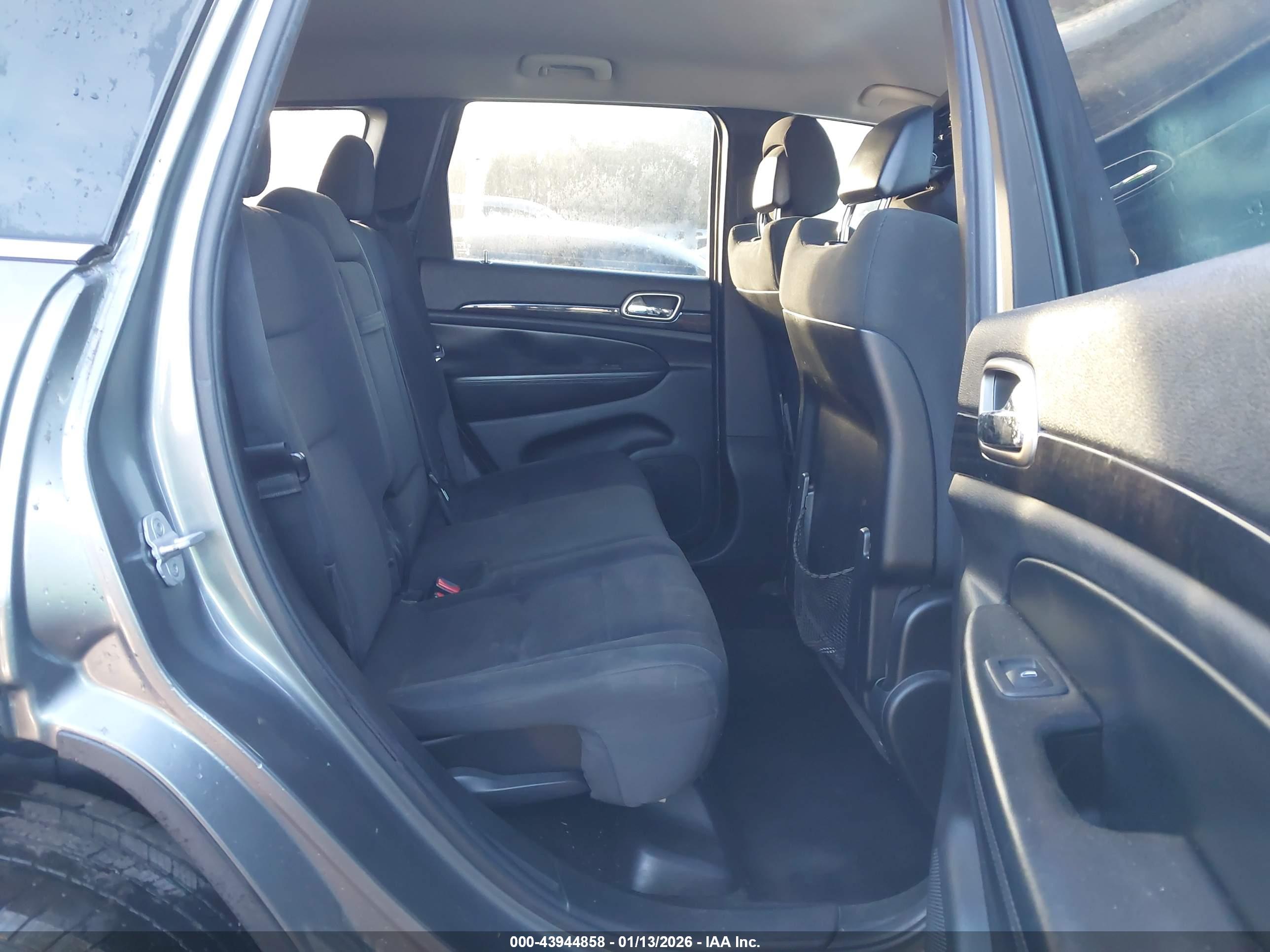JEEP GRAND image 8