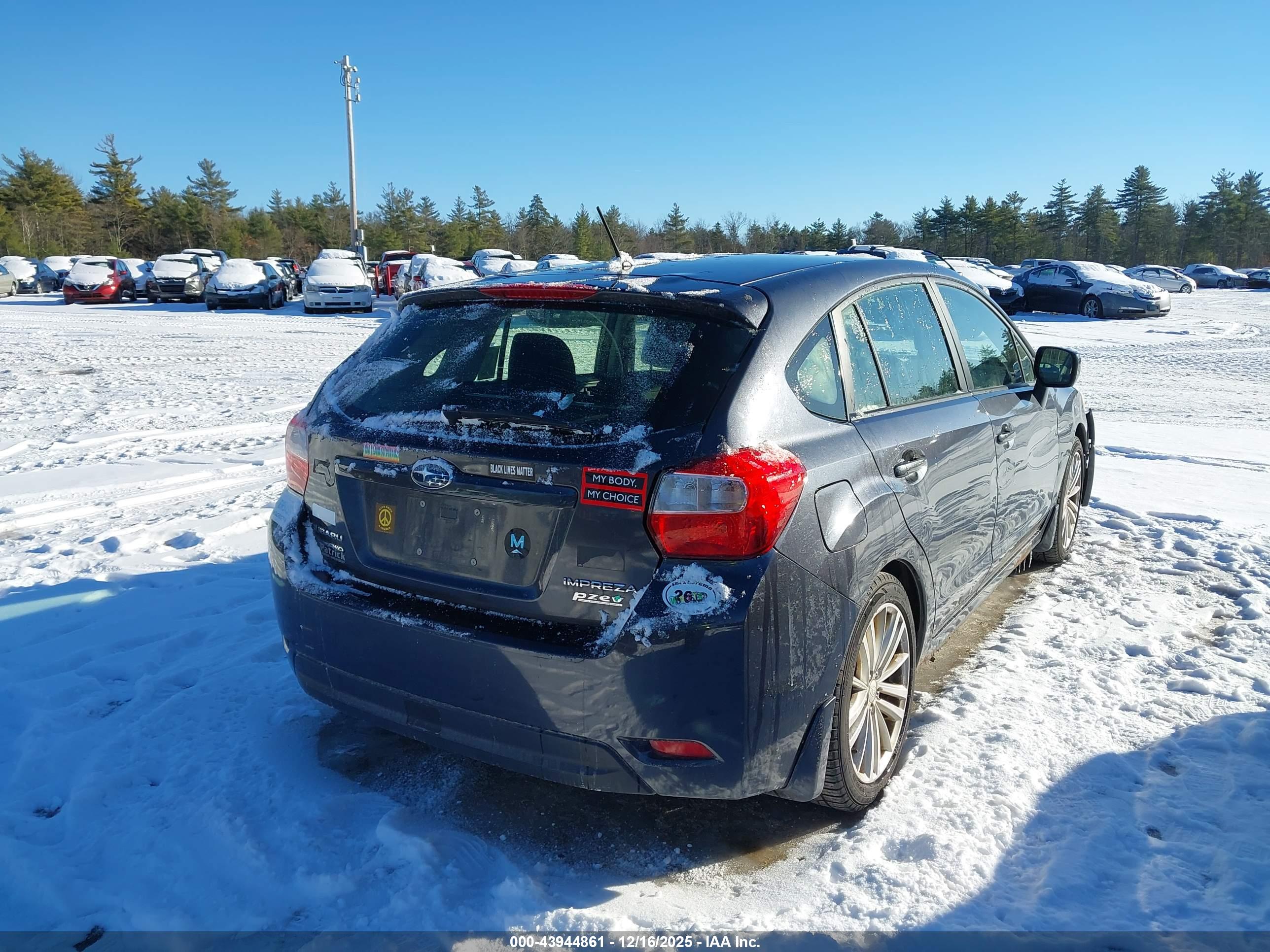 SUBARU IMPREZA image 4