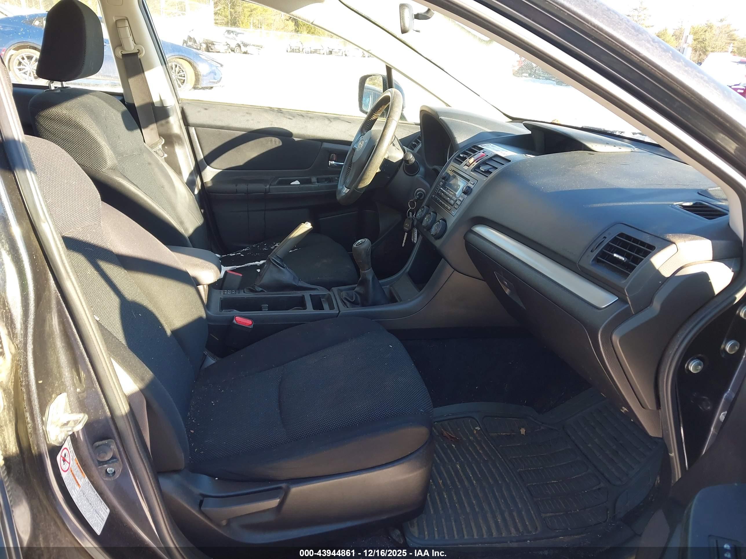 SUBARU IMPREZA image 5