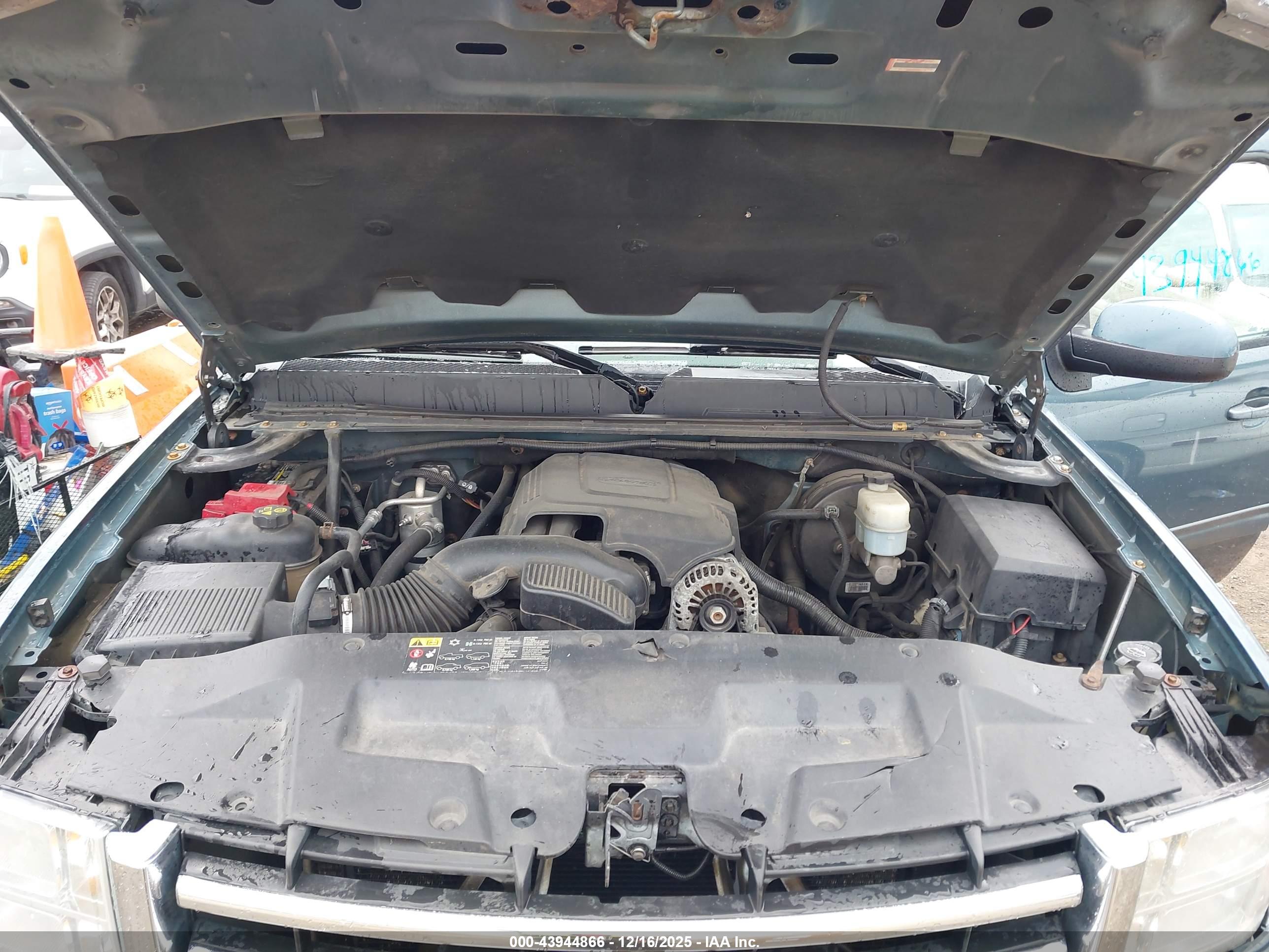 GMC SIERRA image 10