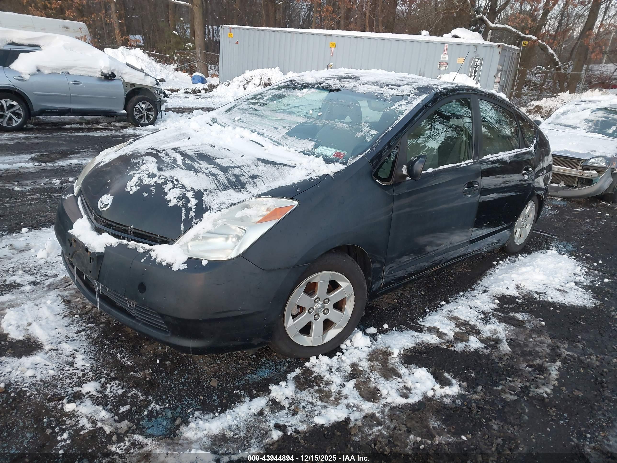 TOYOTA PRIUS image 2
