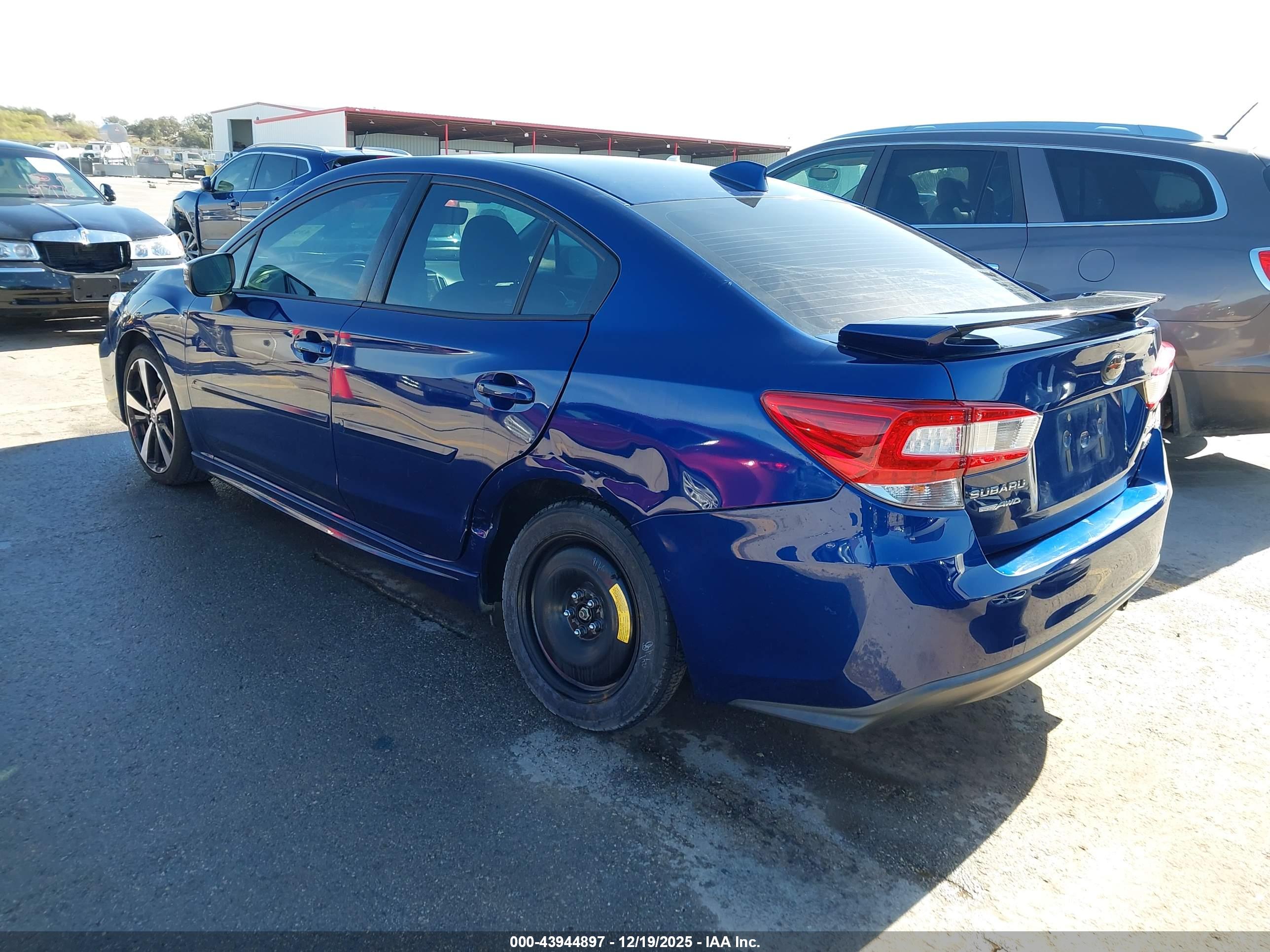SUBARU IMPREZA image 3