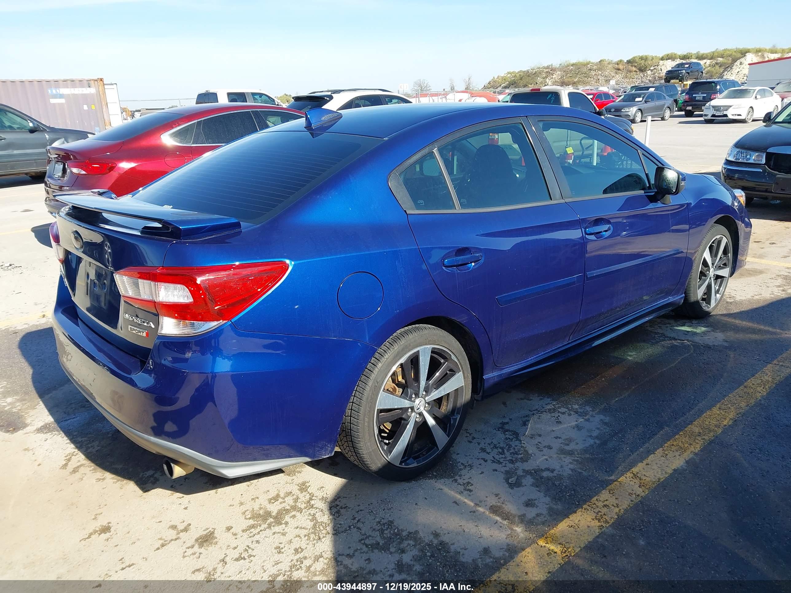 SUBARU IMPREZA image 4