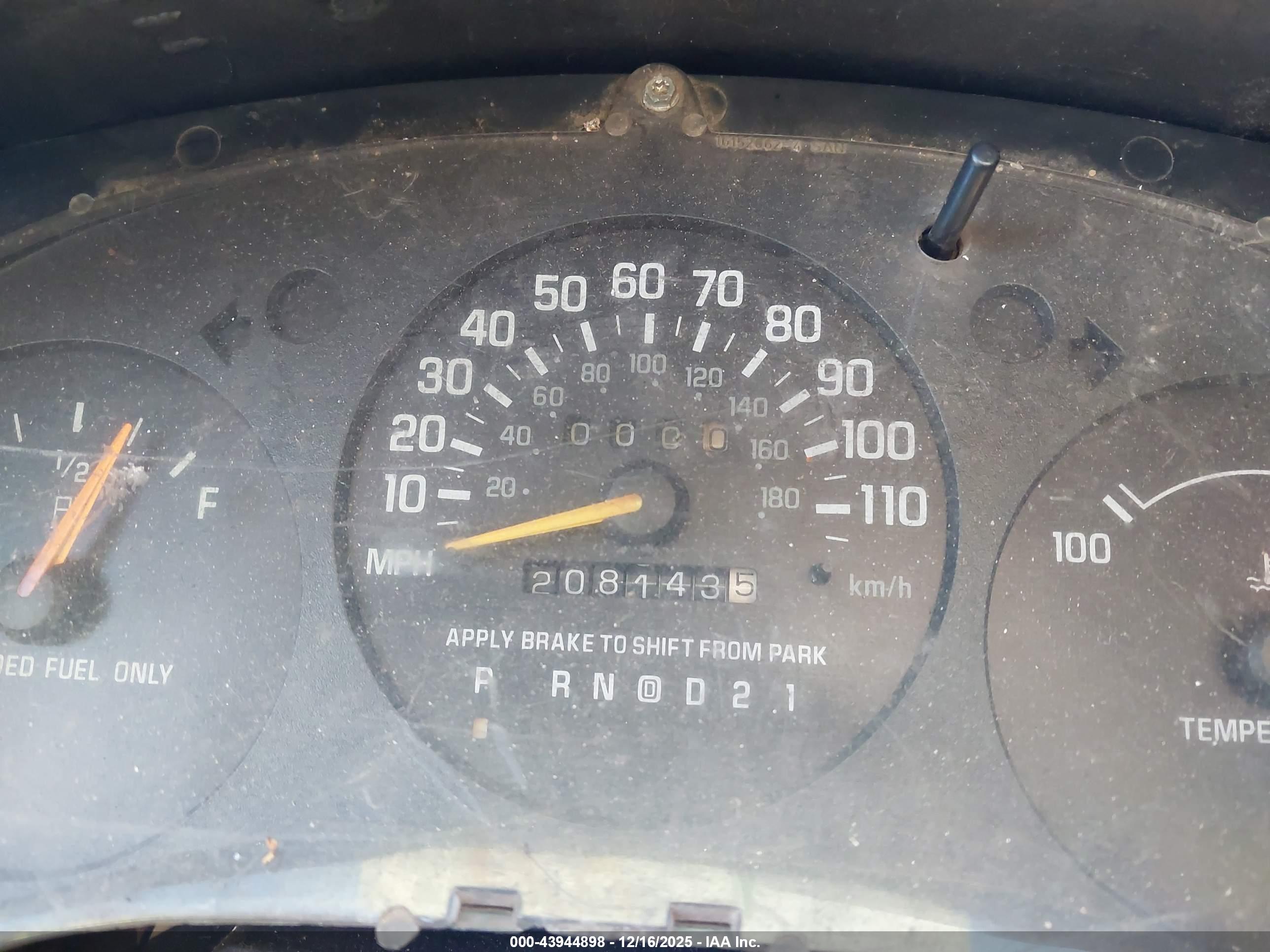 CHEVROLET LUMINA image 7