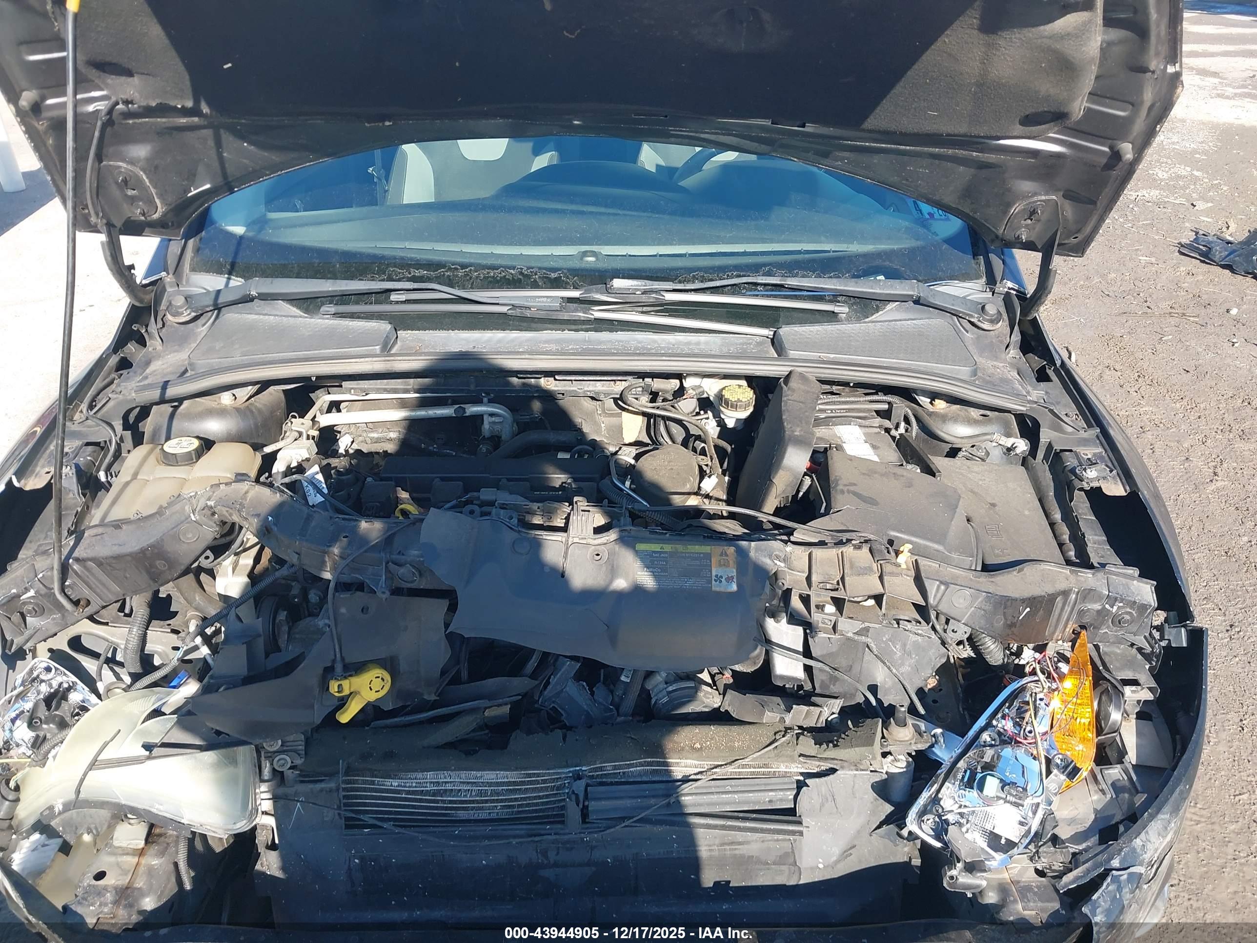 FORD FOCUS image 10