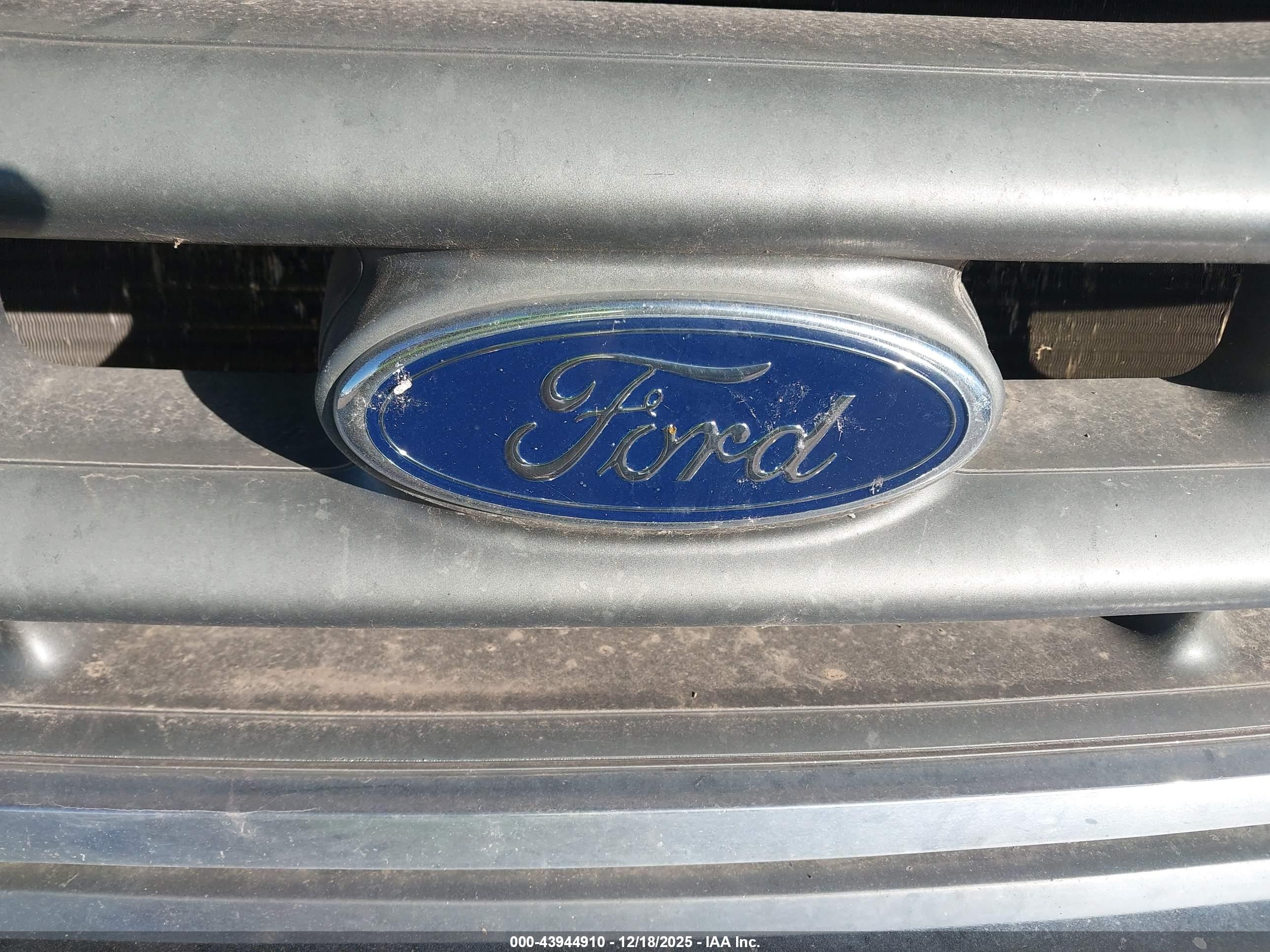 FORD F-250 image 6