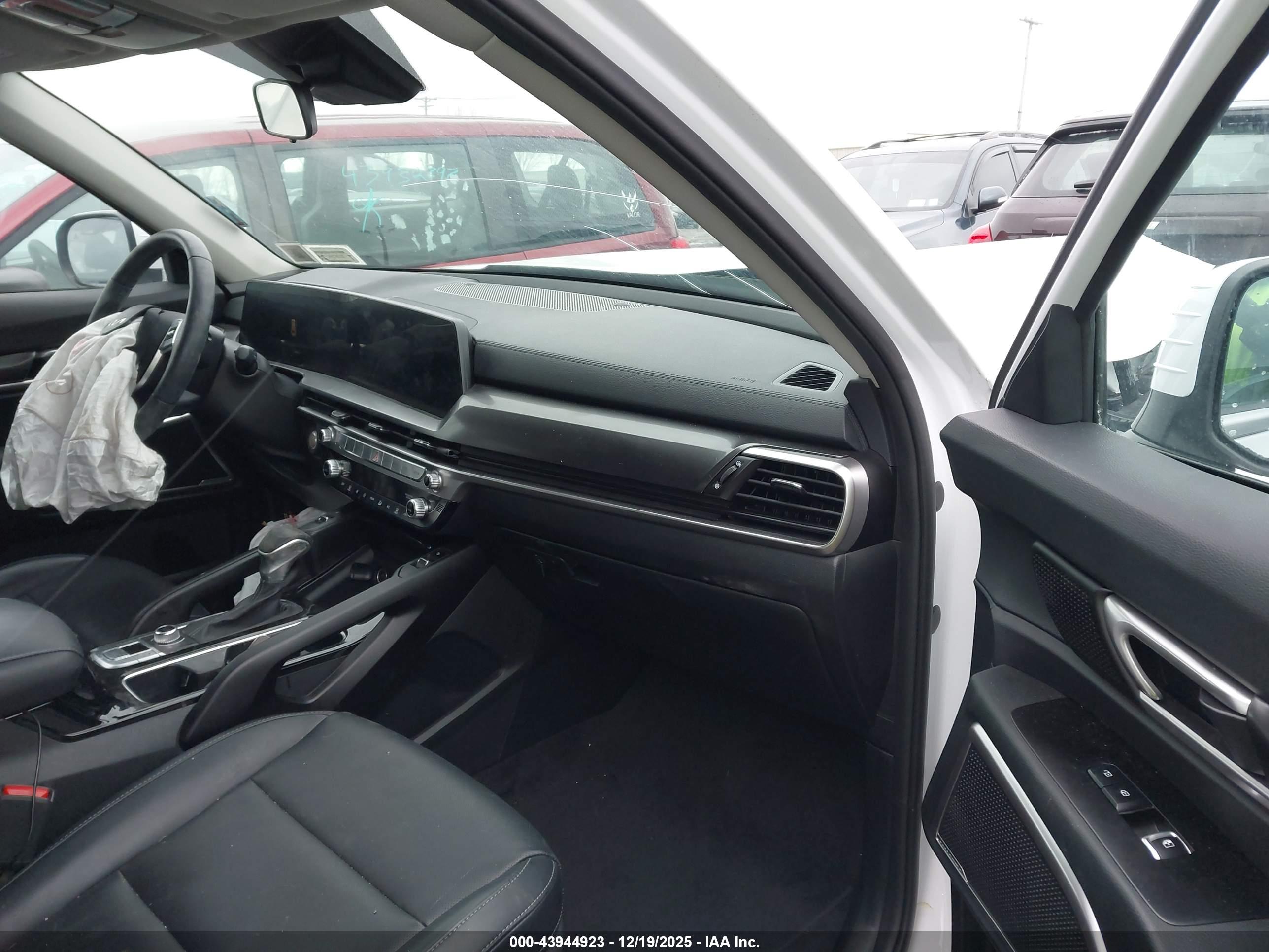 KIA TELLURIDE image 5