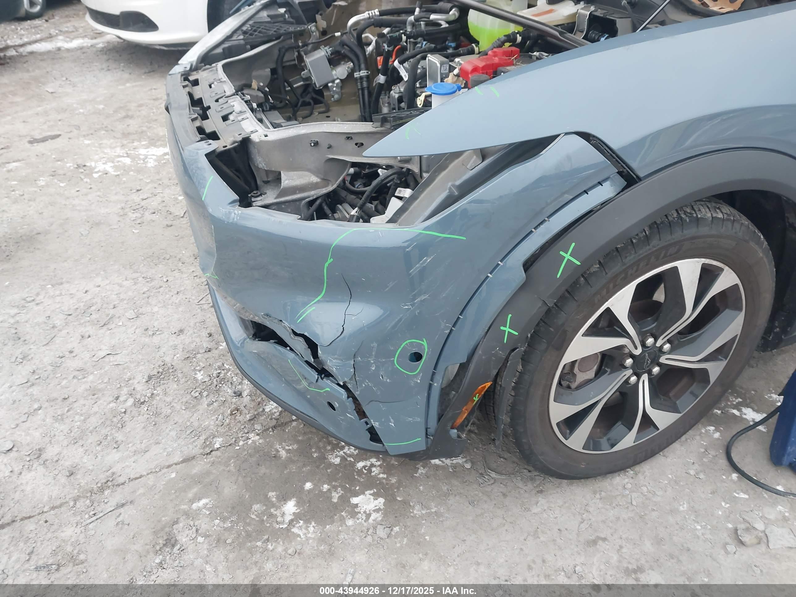 FORD MUSTANG image 6