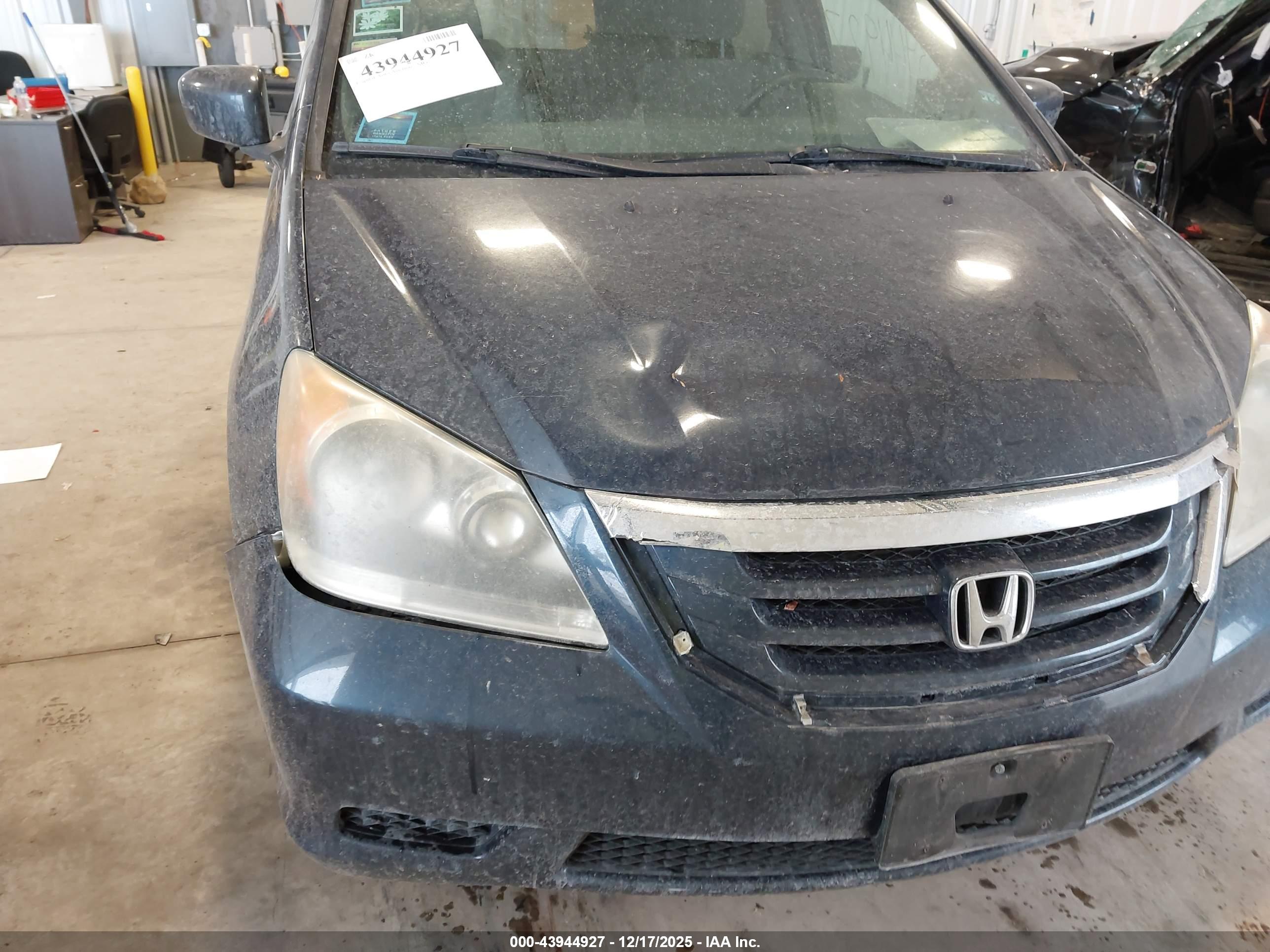 HONDA ODYSSEY image 6