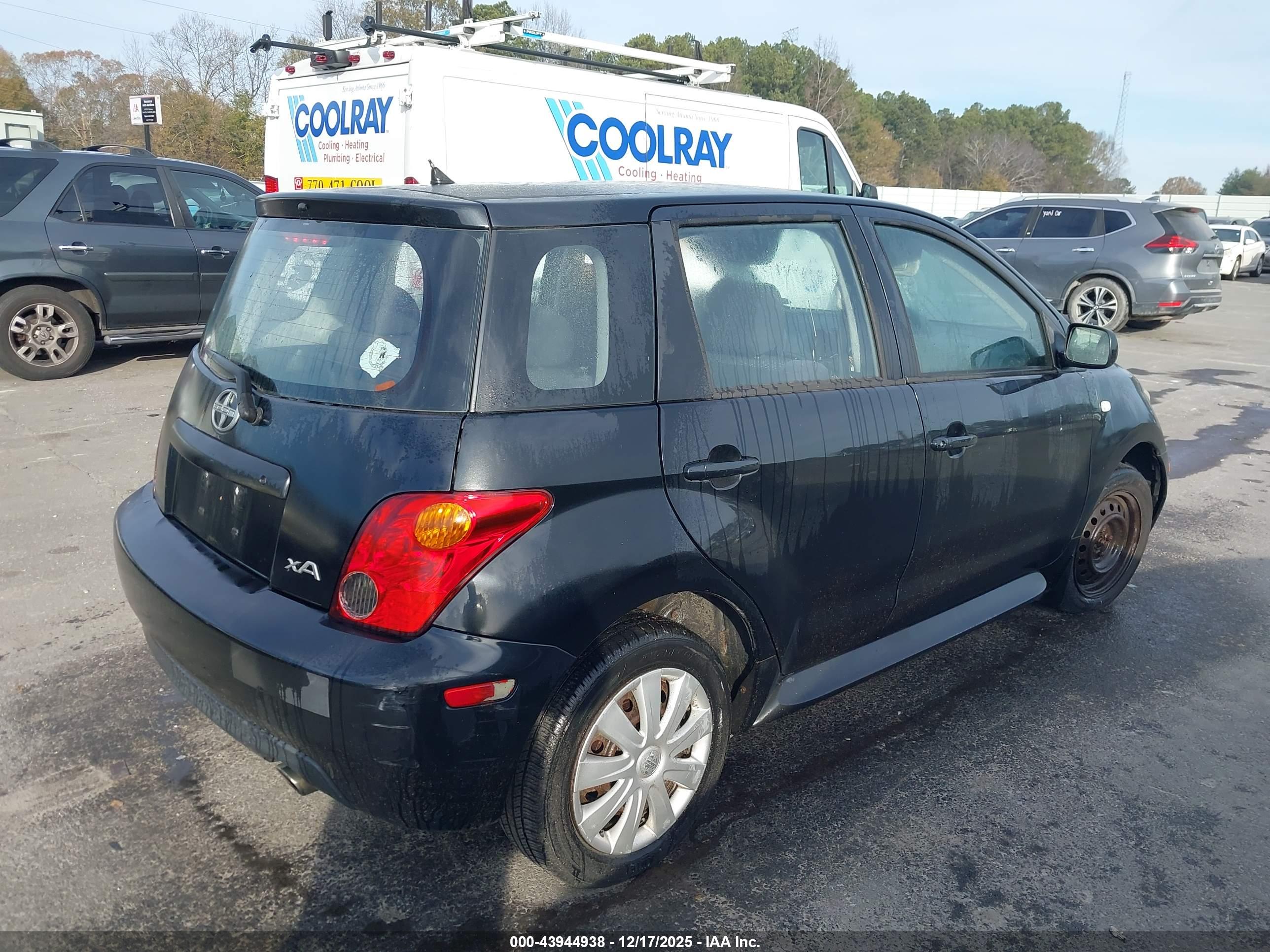 SCION XA image 4