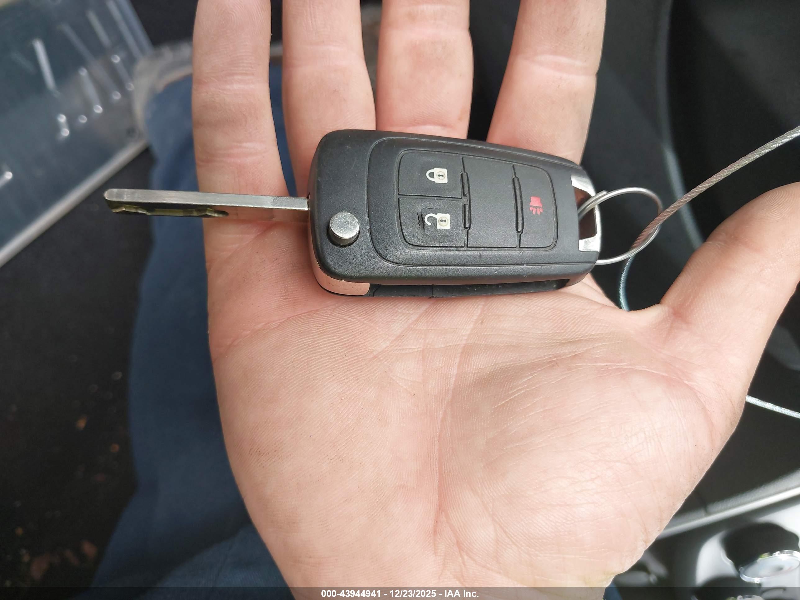 CHEVROLET TRAX image 11