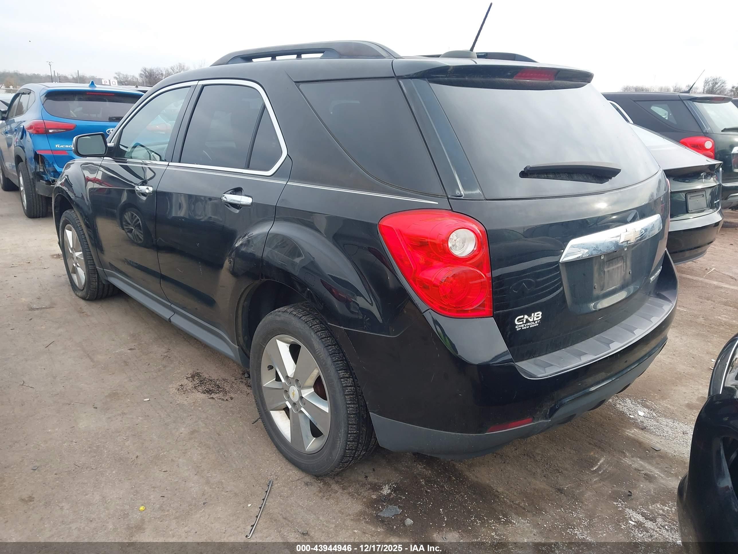 CHEVROLET EQUINOX image 3
