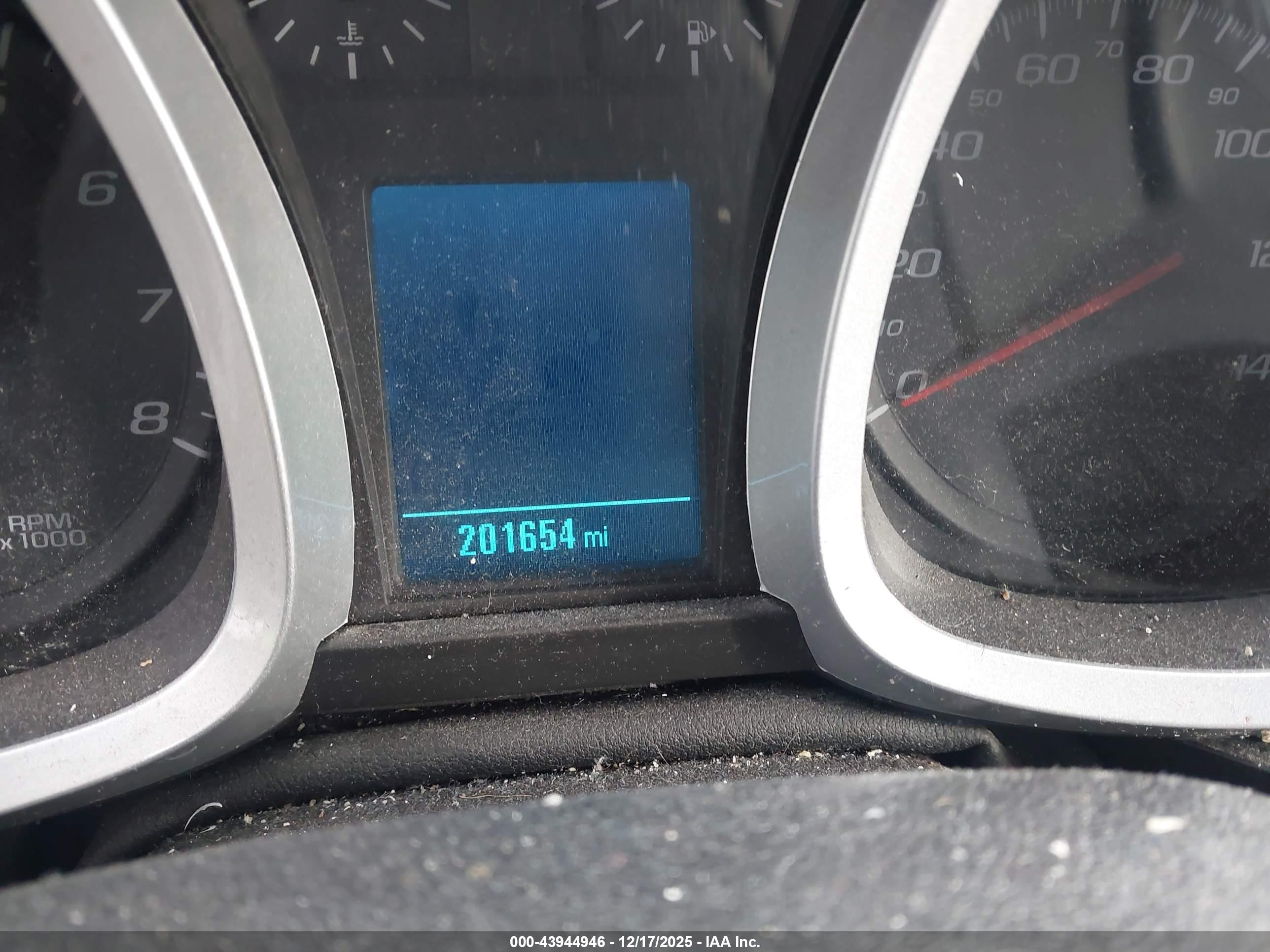 CHEVROLET EQUINOX image 7