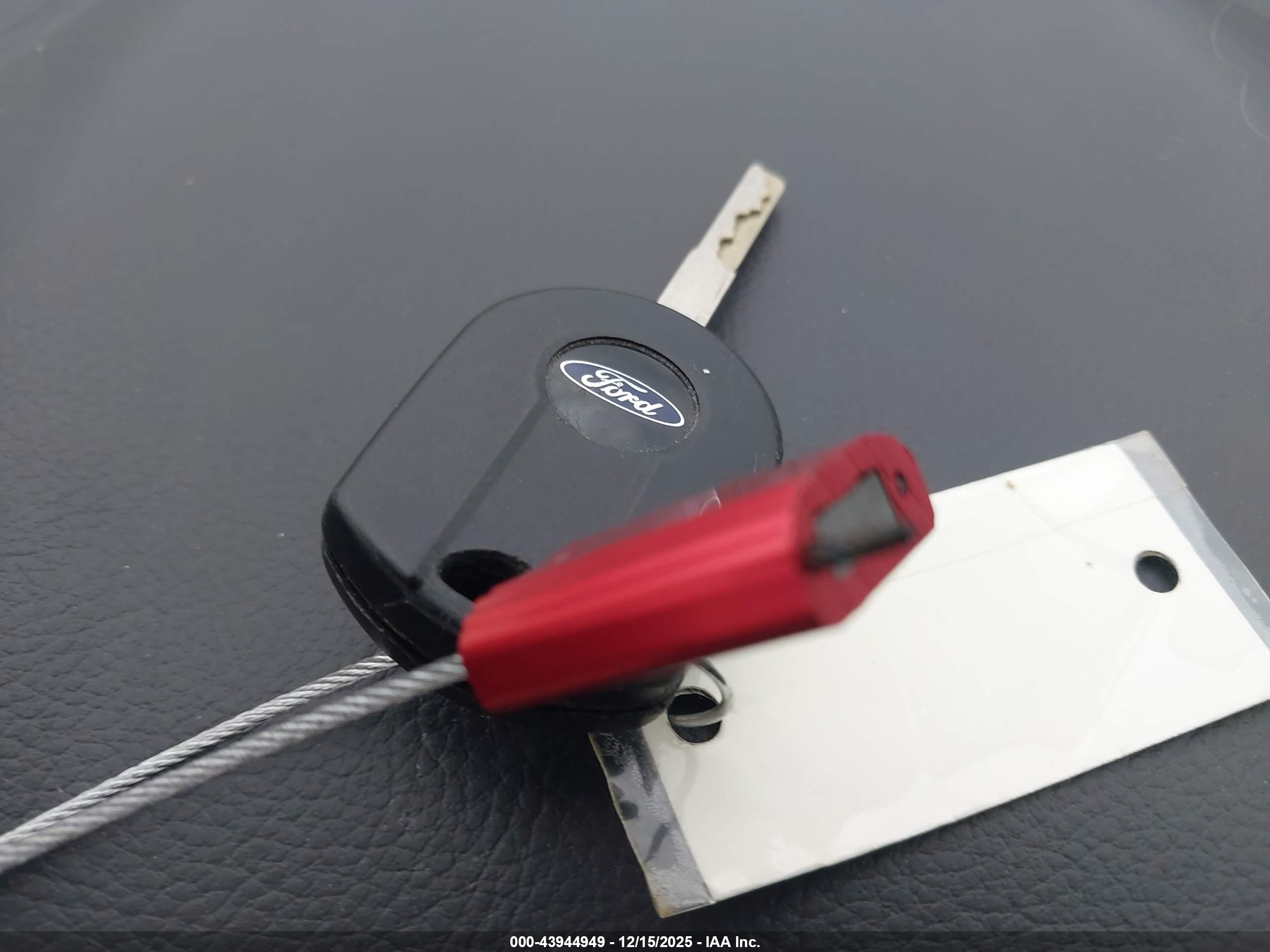 FORD FOCUS image 11