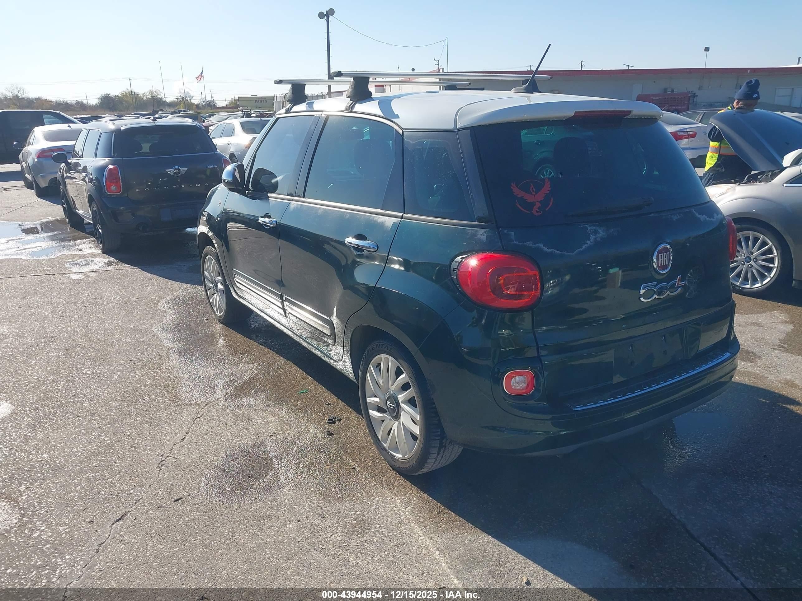 FIAT 500L image 3