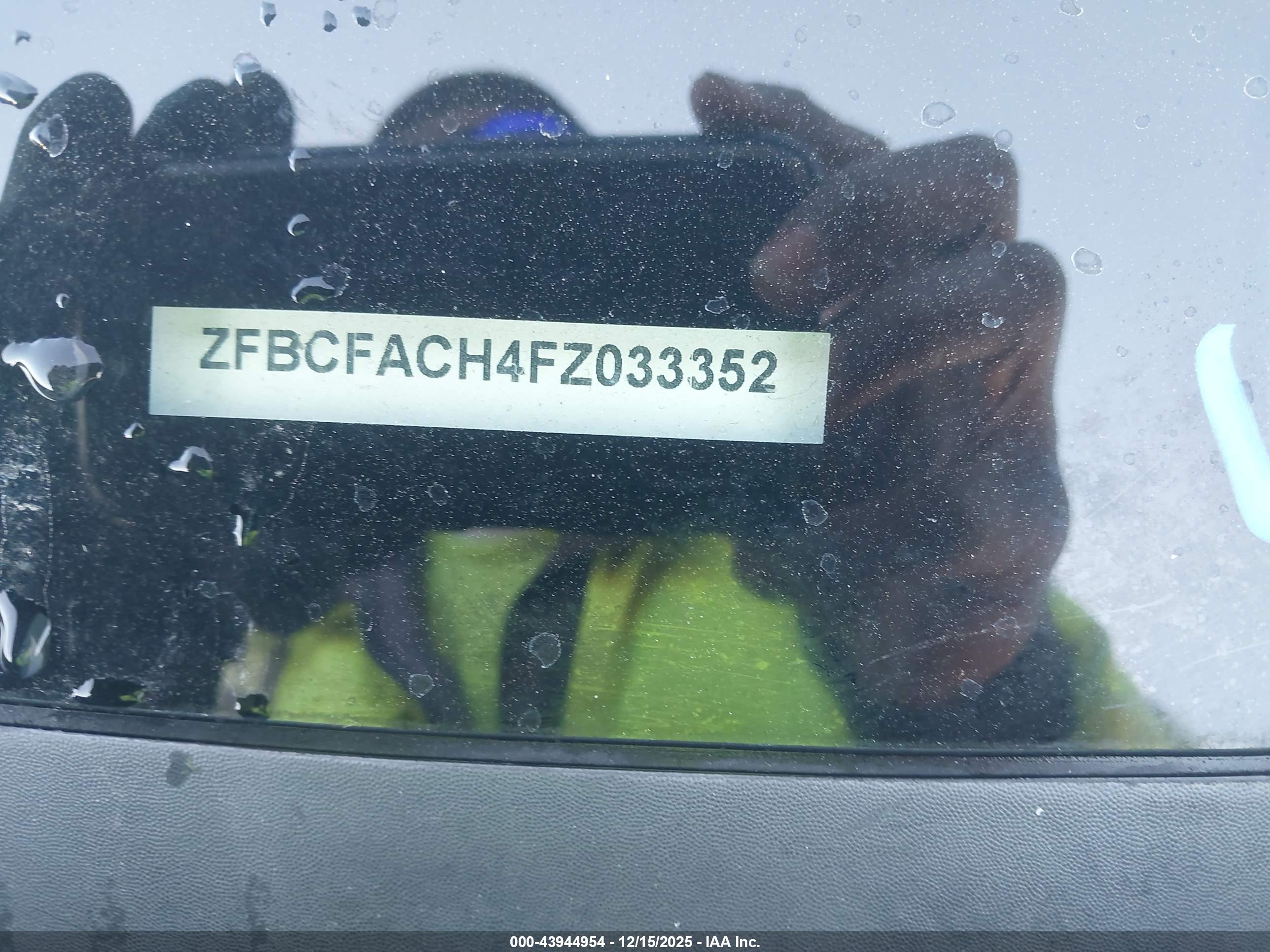 FIAT 500L image 9