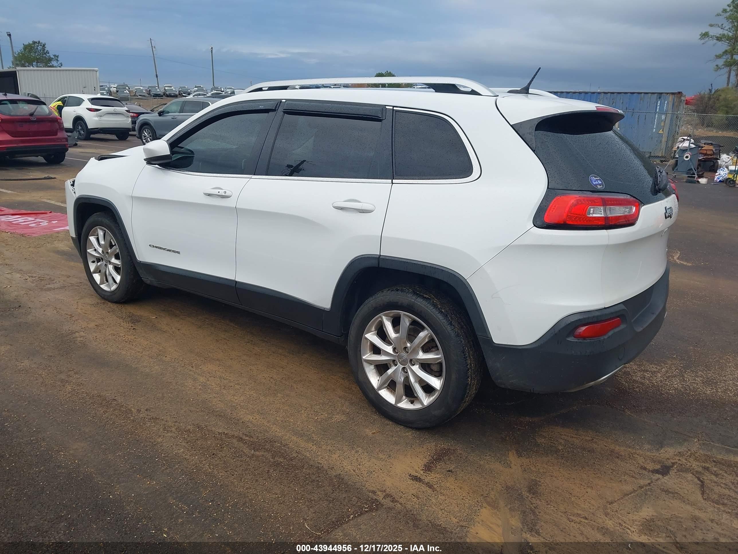 JEEP CHEROKEE image 3