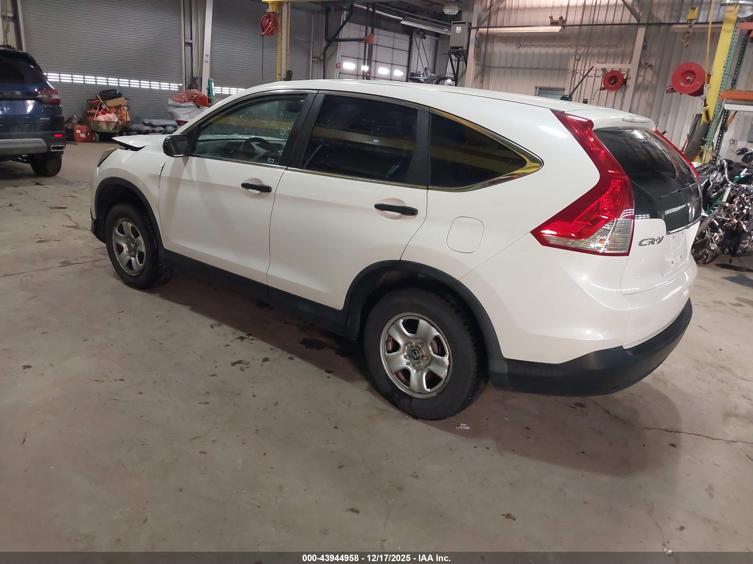 HONDA CR-V image 3