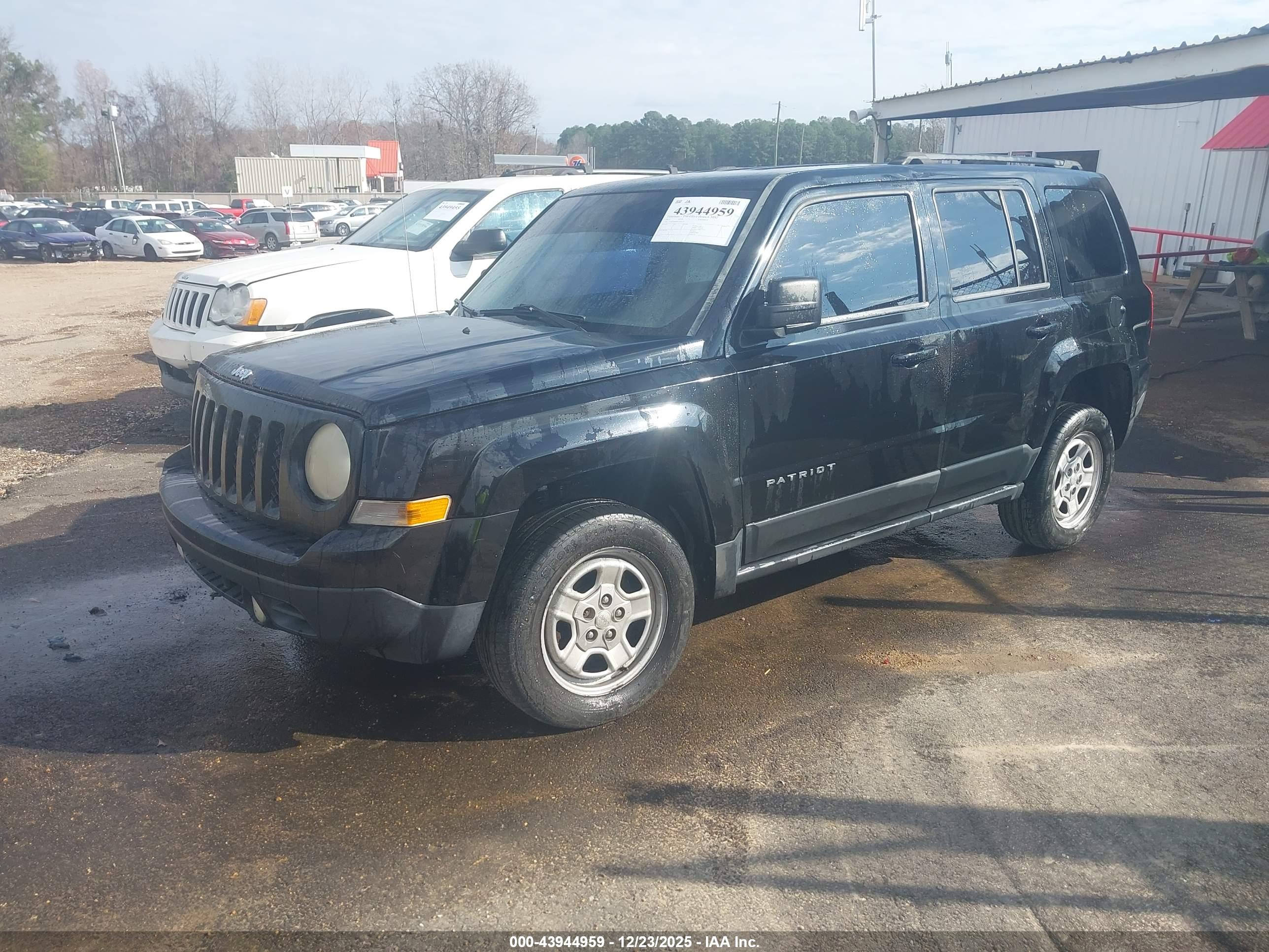JEEP PATRIOT image 2