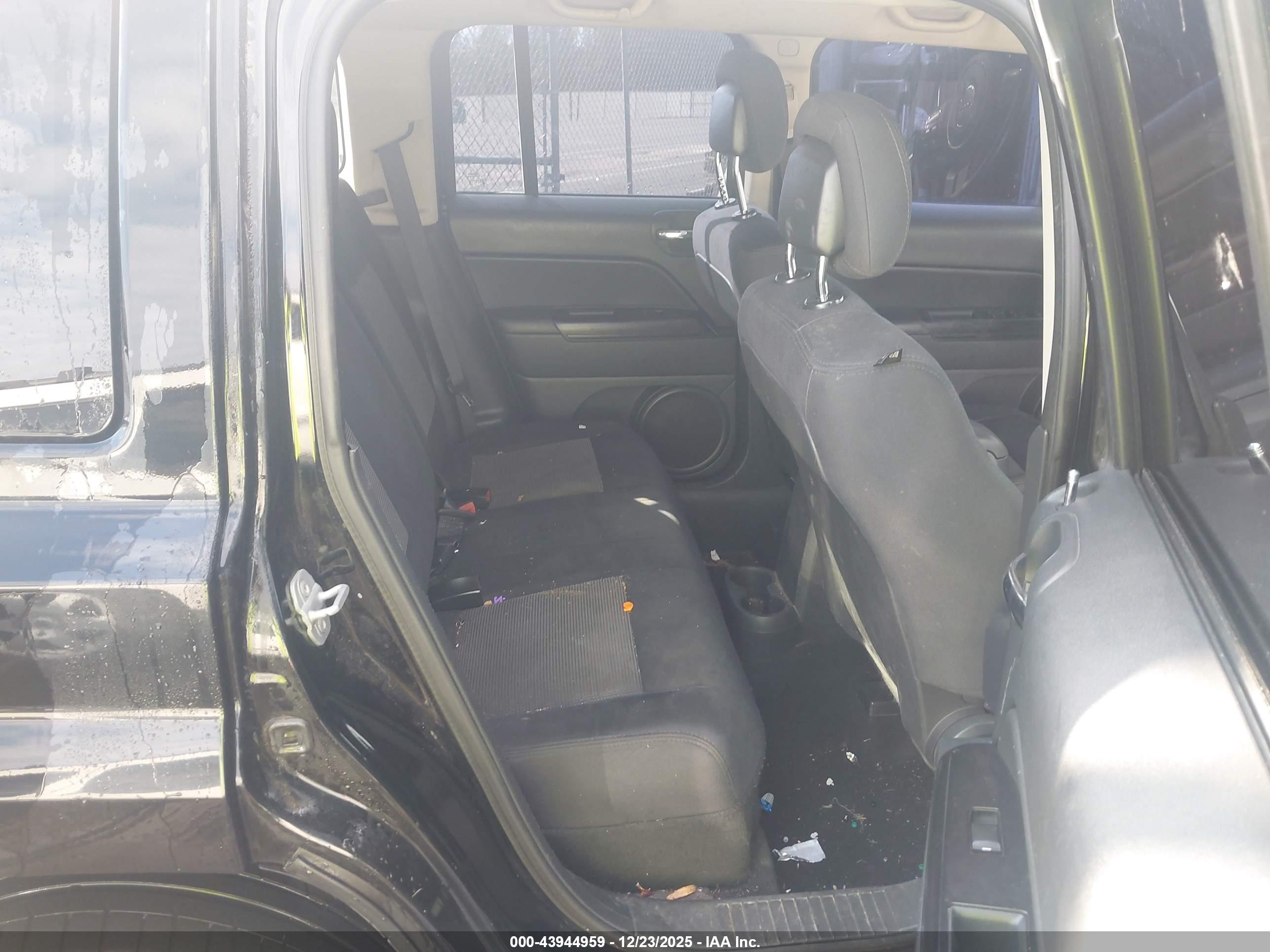 JEEP PATRIOT image 8