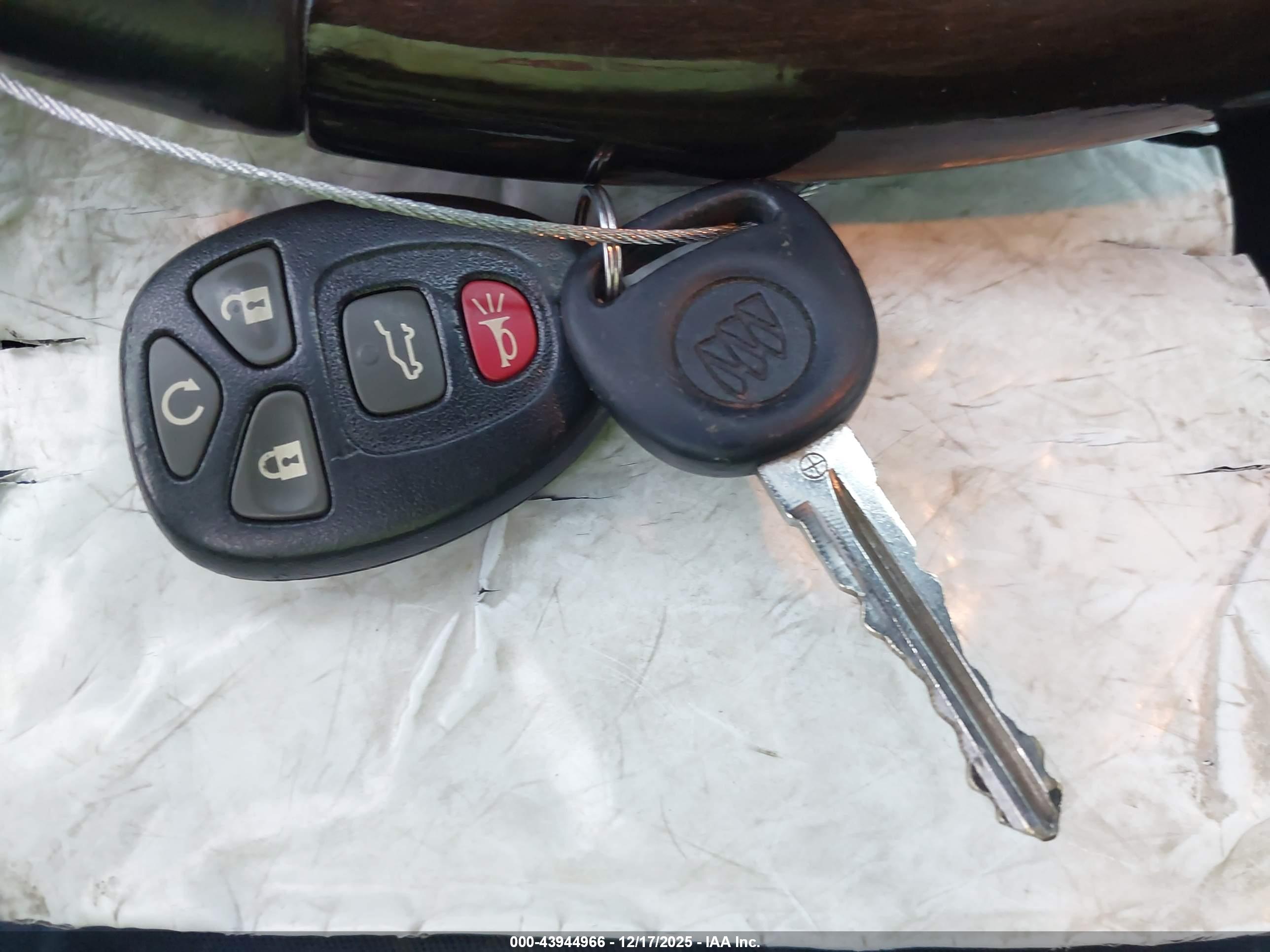 BUICK ENCLAVE image 11