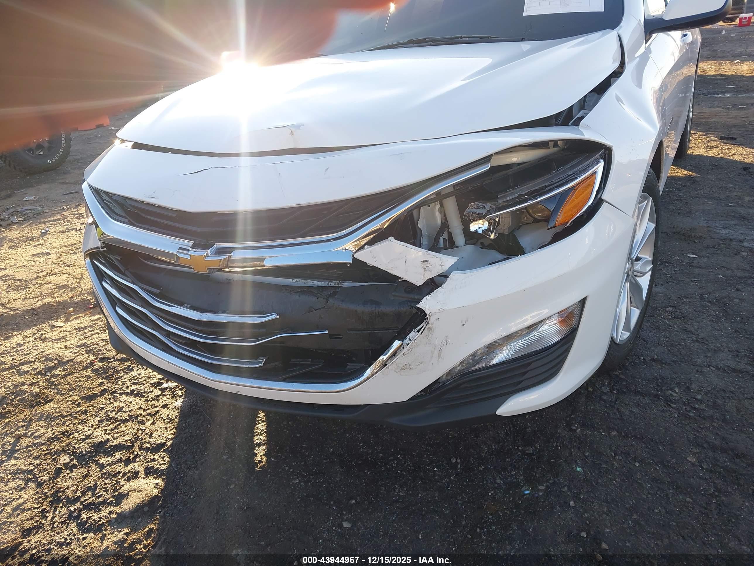CHEVROLET MALIBU image 6