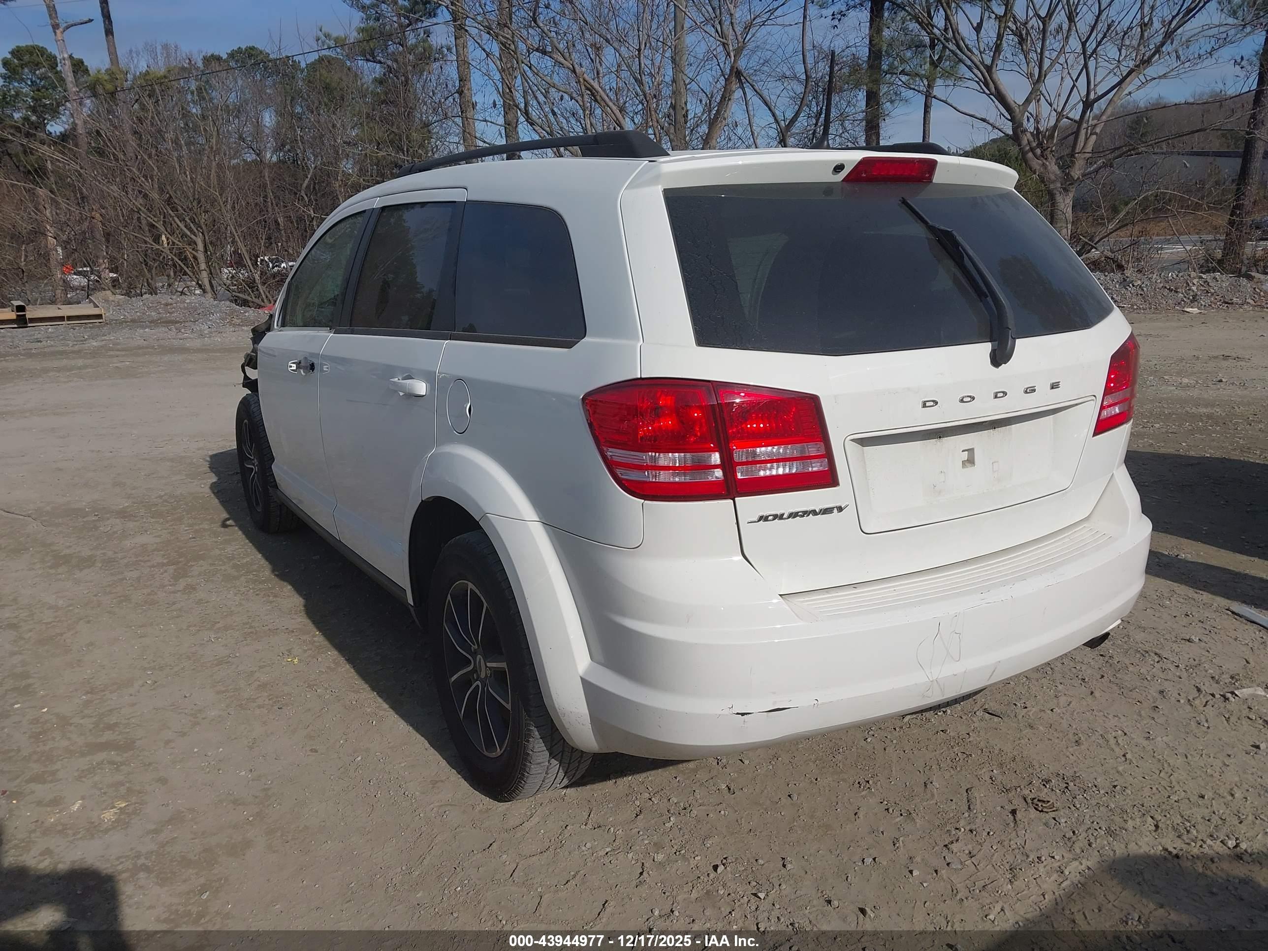 DODGE JOURNEY image 3