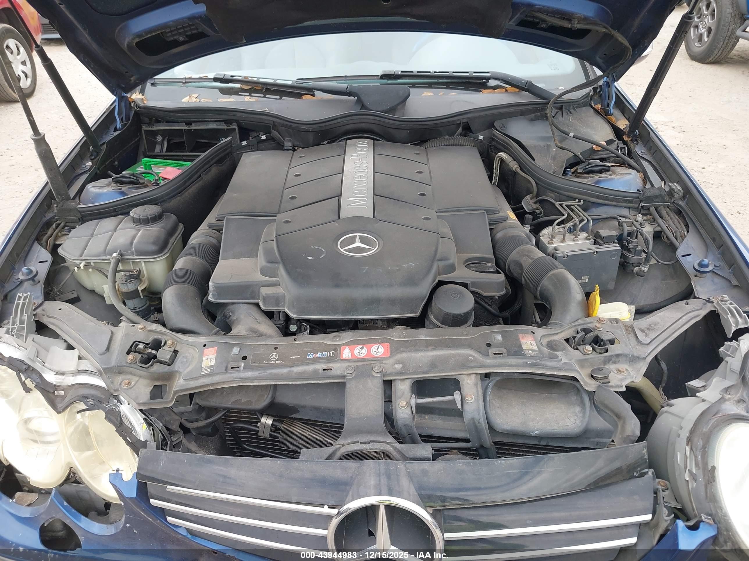 MERCEDES-BENZ CLK image 10