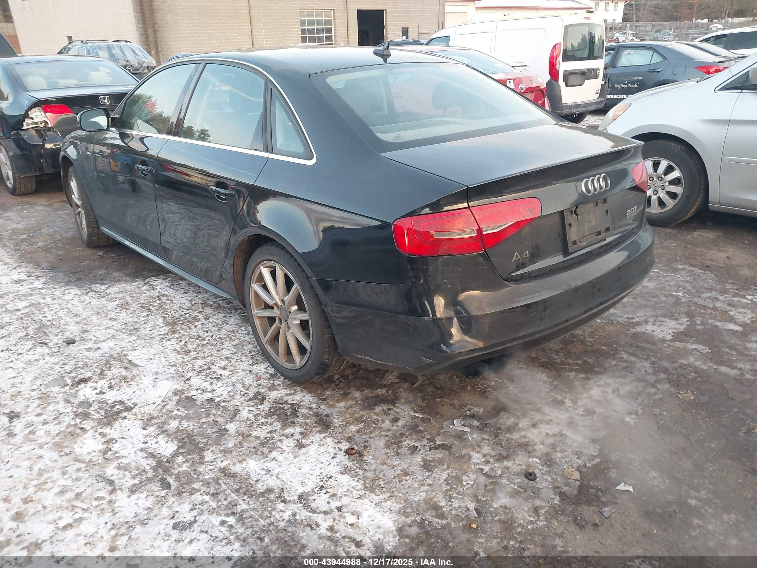 AUDI A4 image 6