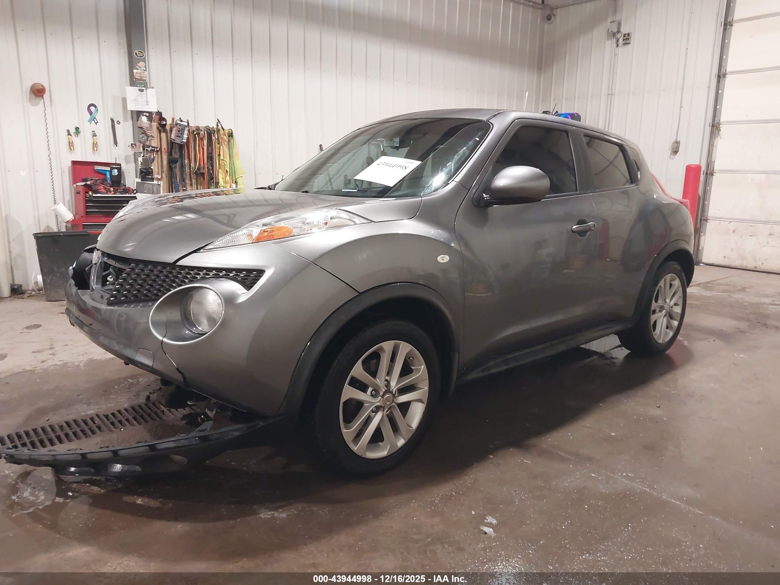 NISSAN JUKE image 2