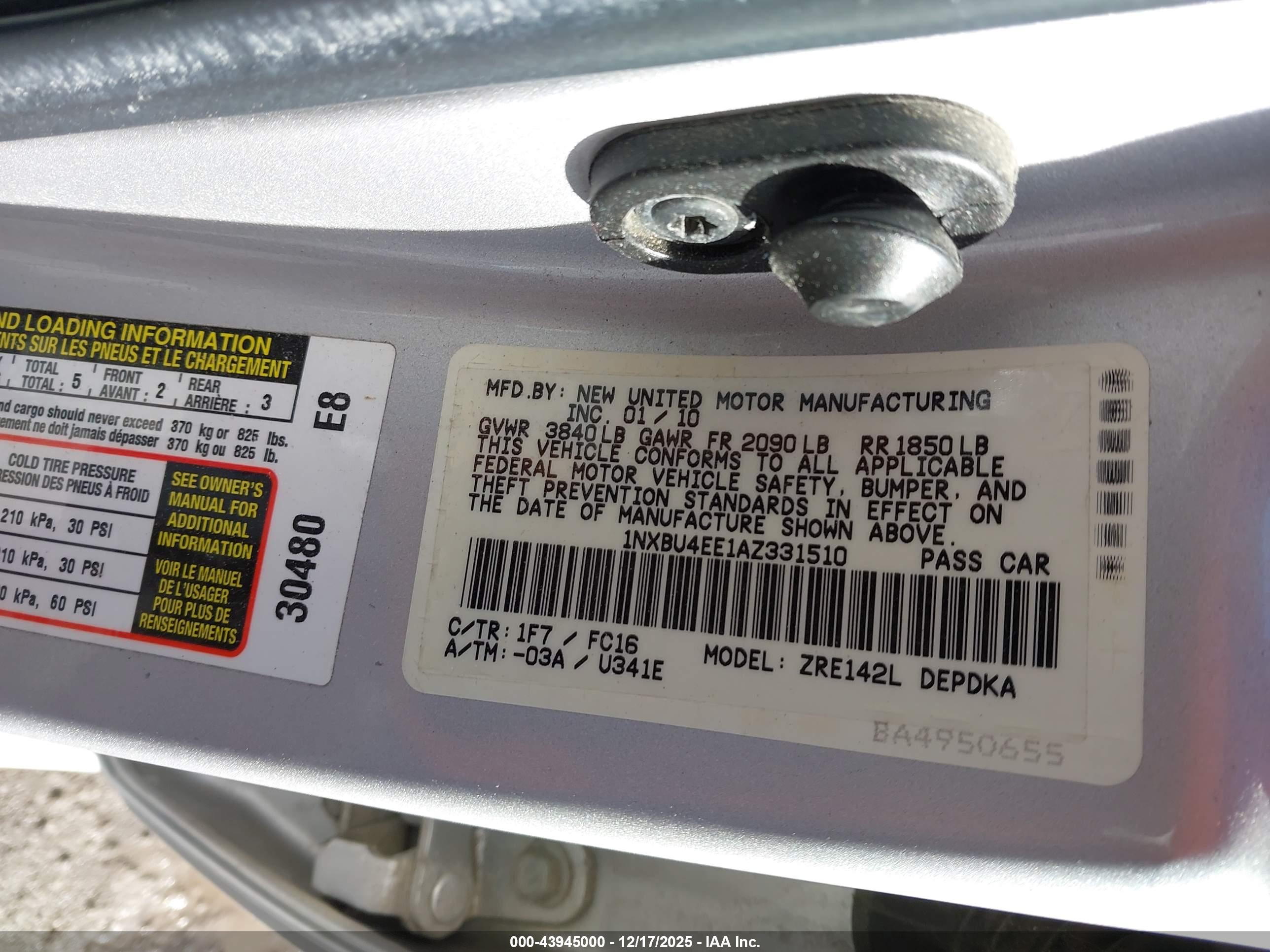 TOYOTA COROLLA image 9