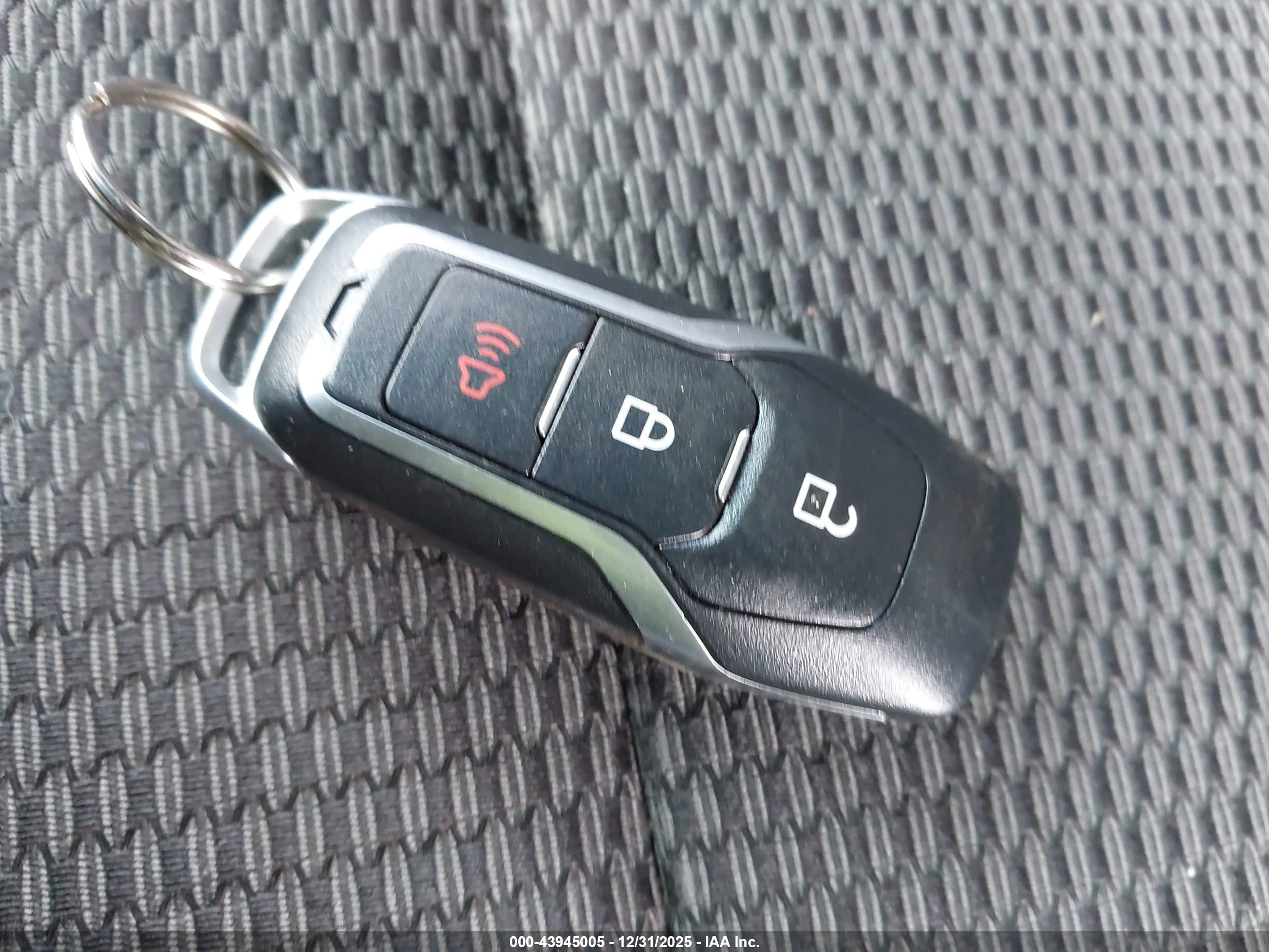 FORD EXPLORER image 11