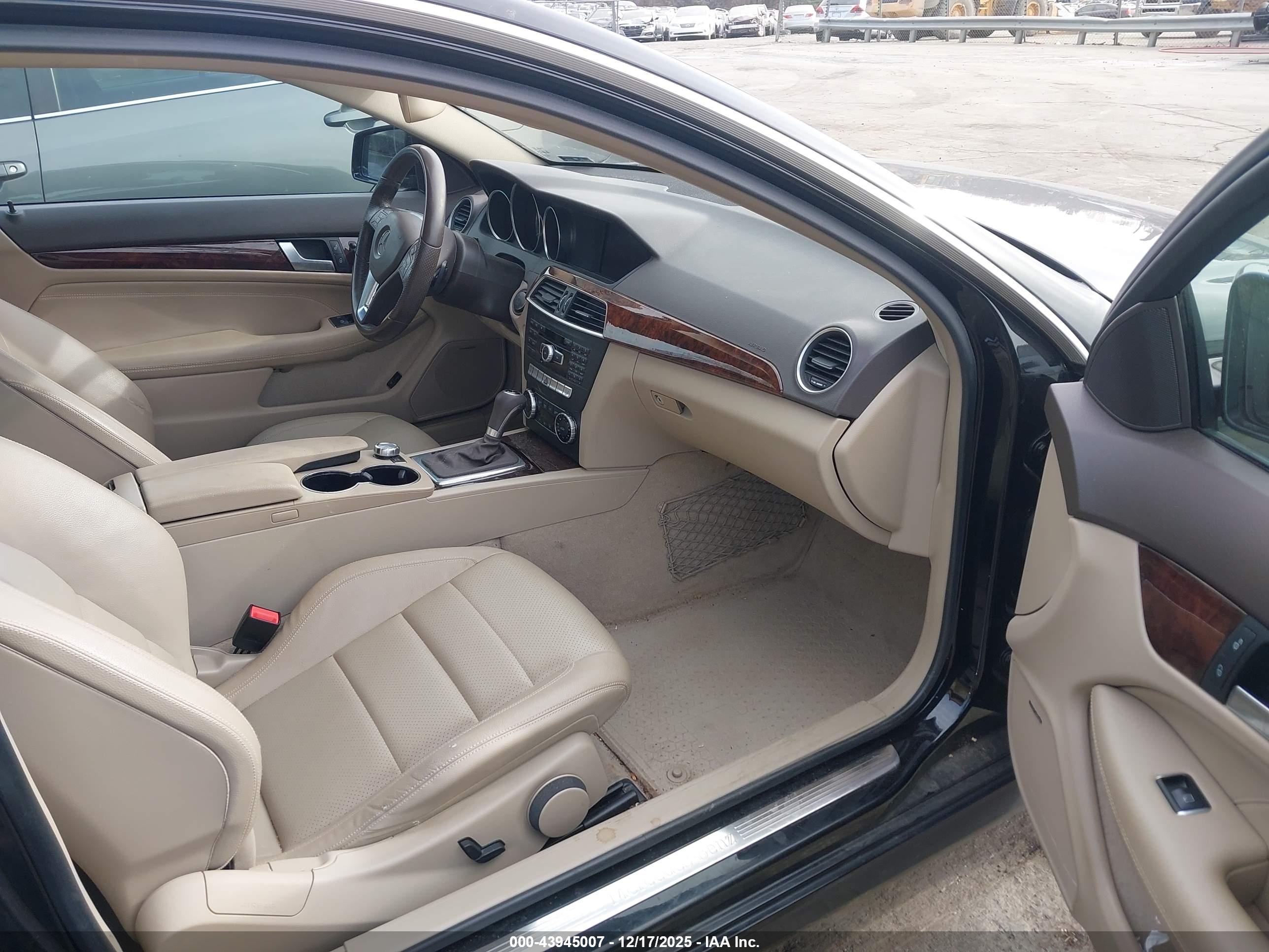 MERCEDES-BENZ C image 5
