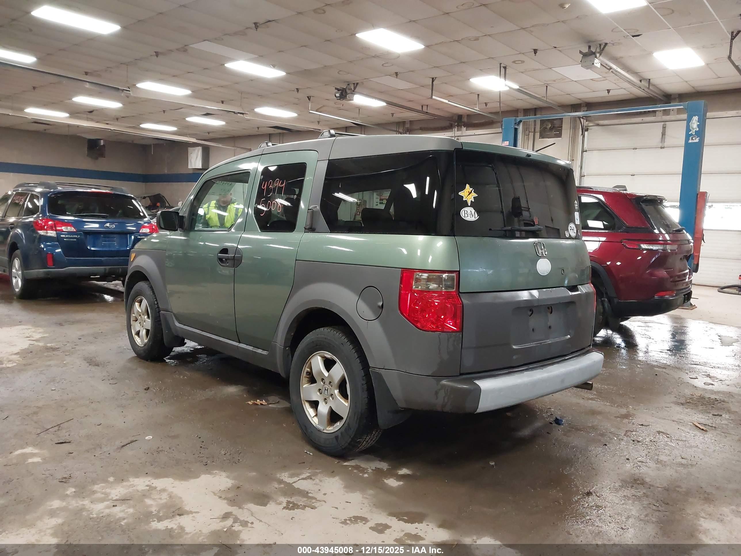 HONDA ELEMENT image 3