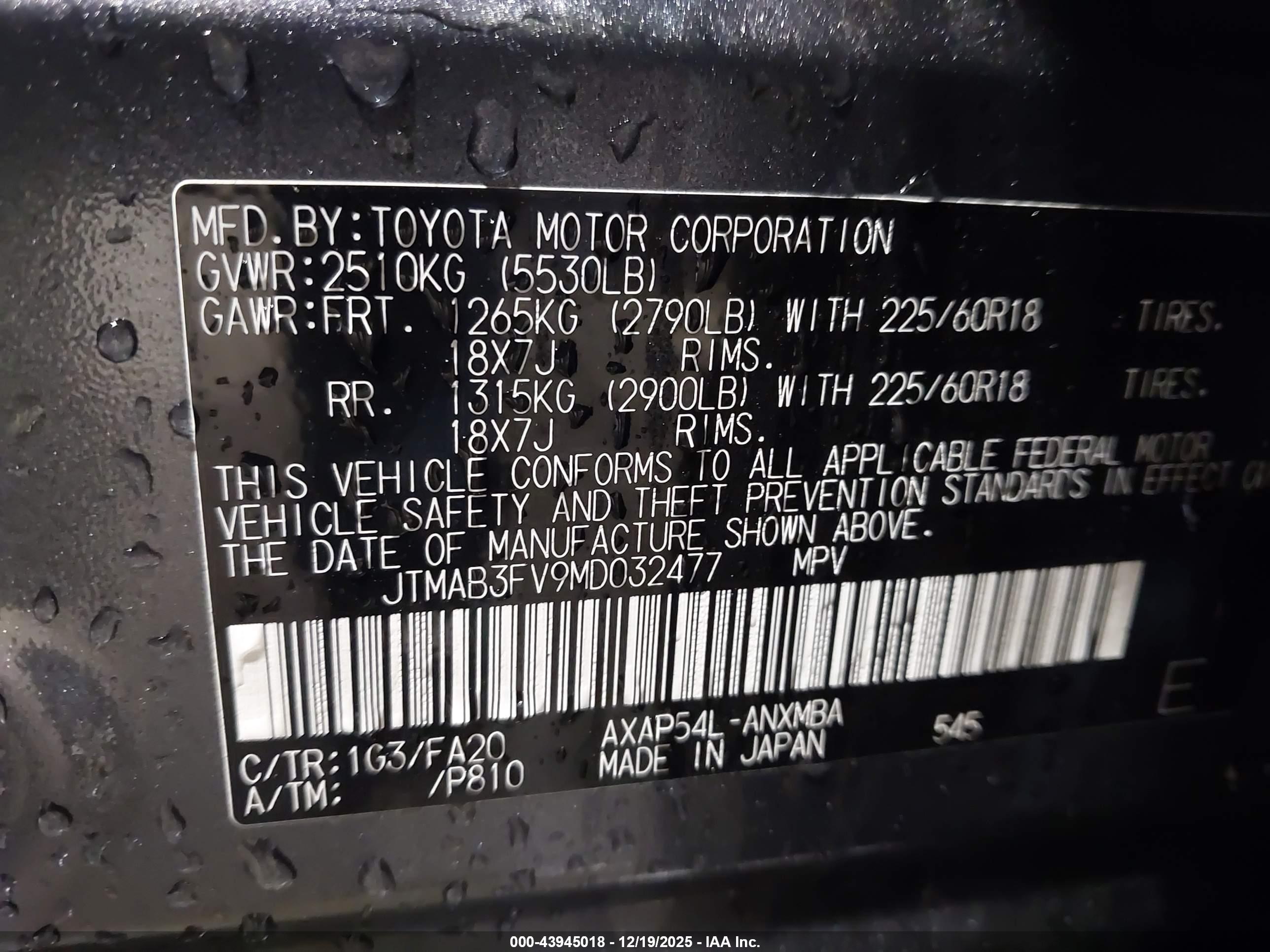 TOYOTA RAV4 image 9
