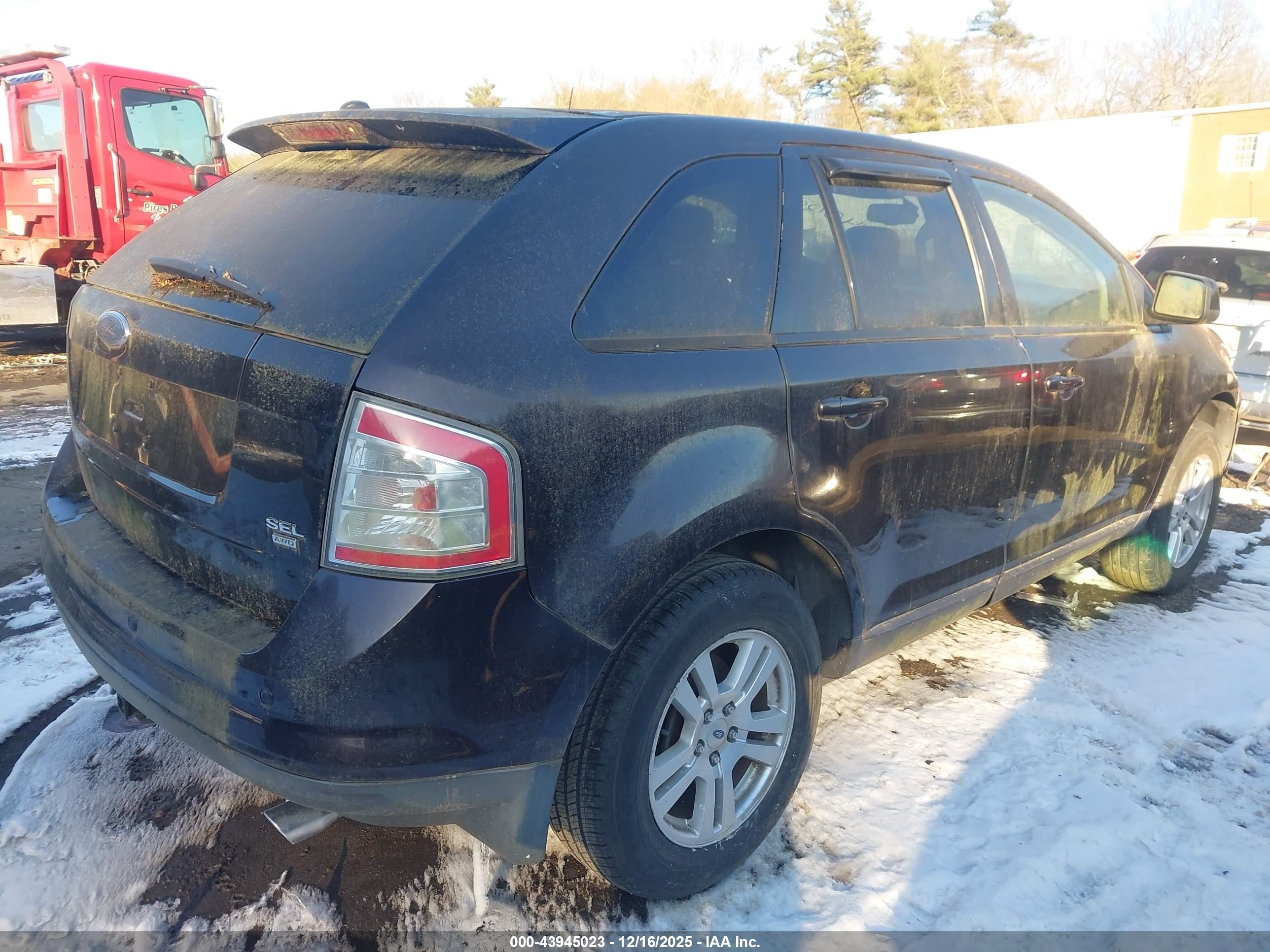 FORD EDGE image 4