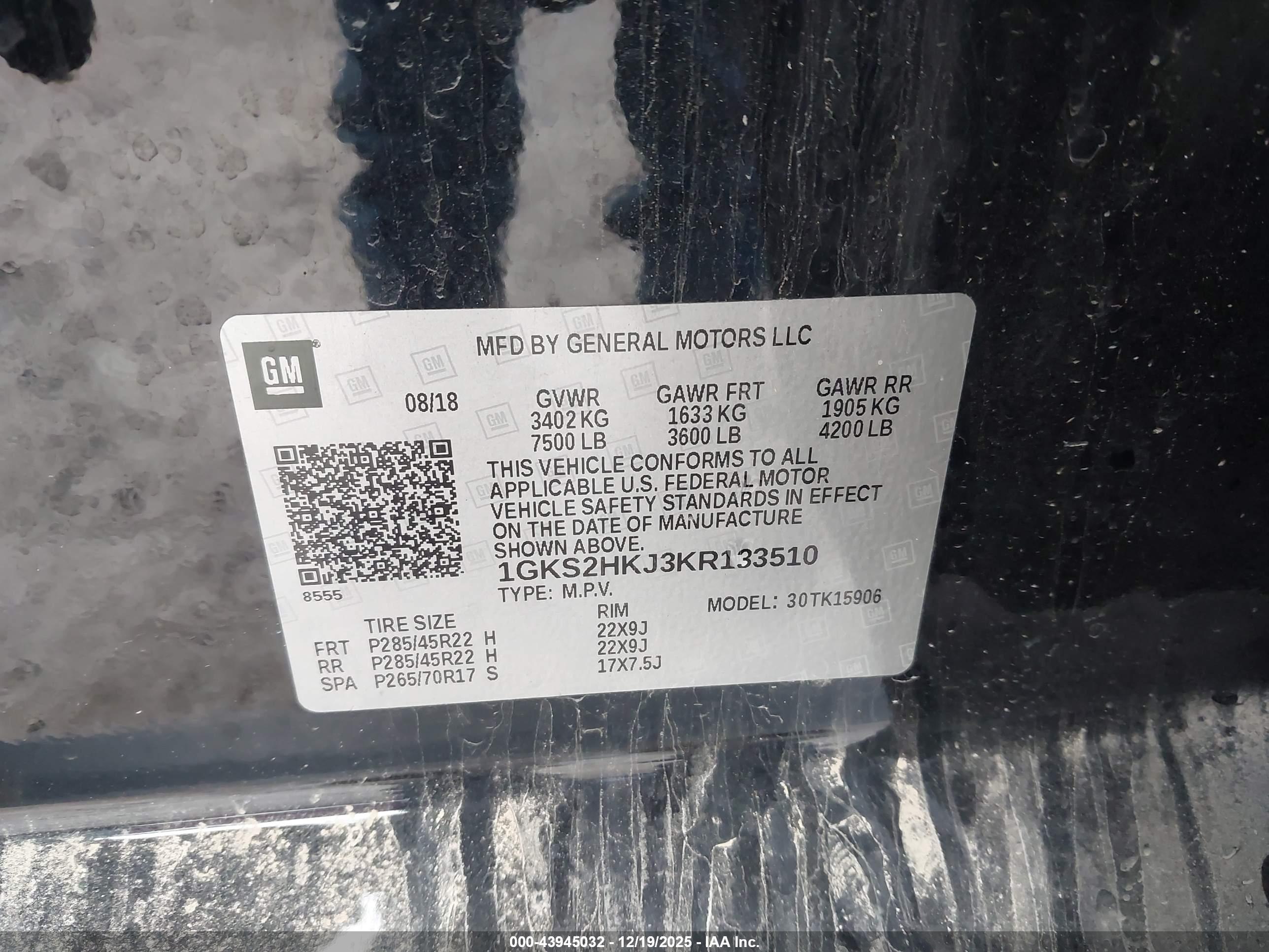 GMC YUKON image 9