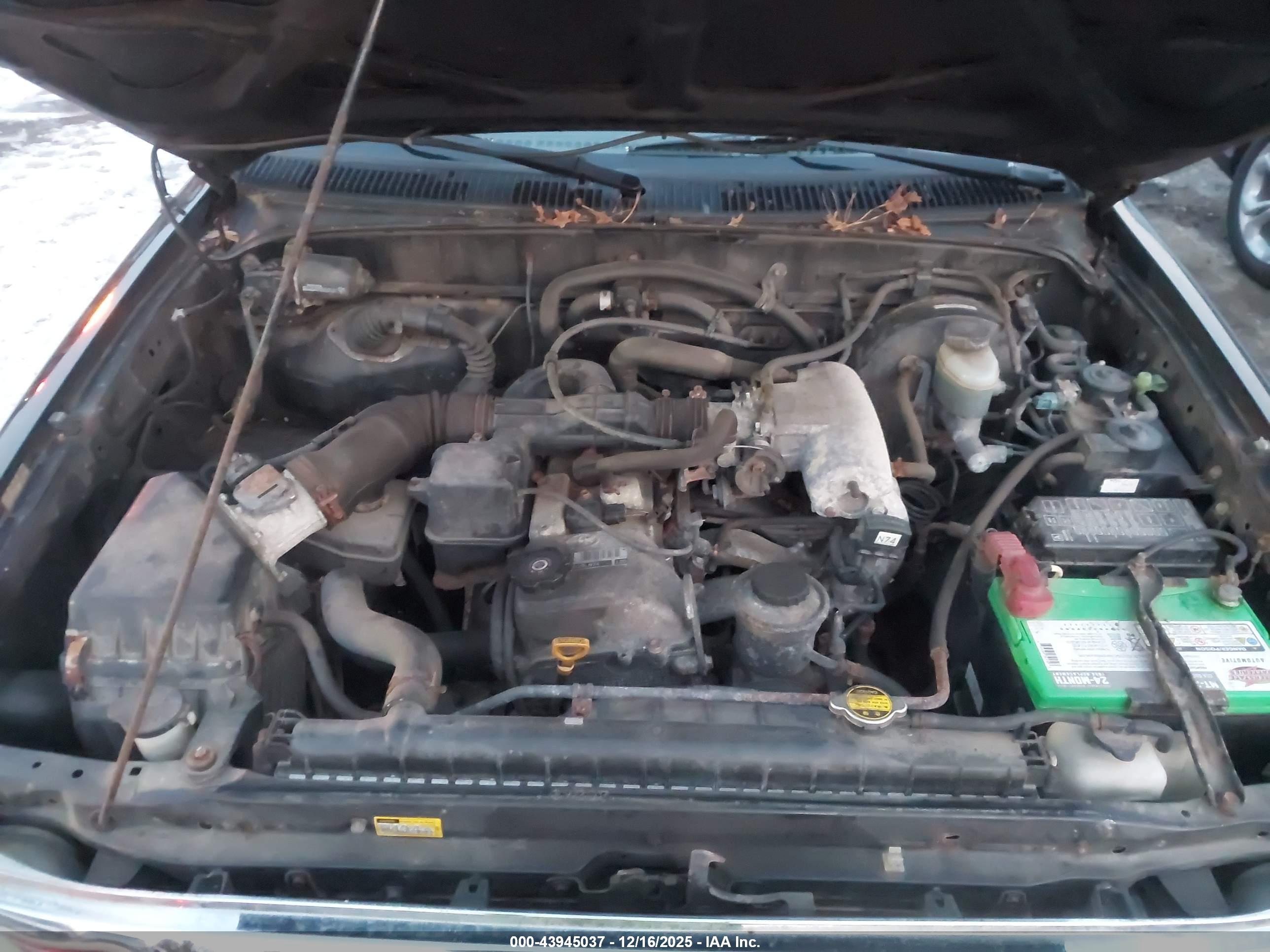 TOYOTA TACOMA image 10