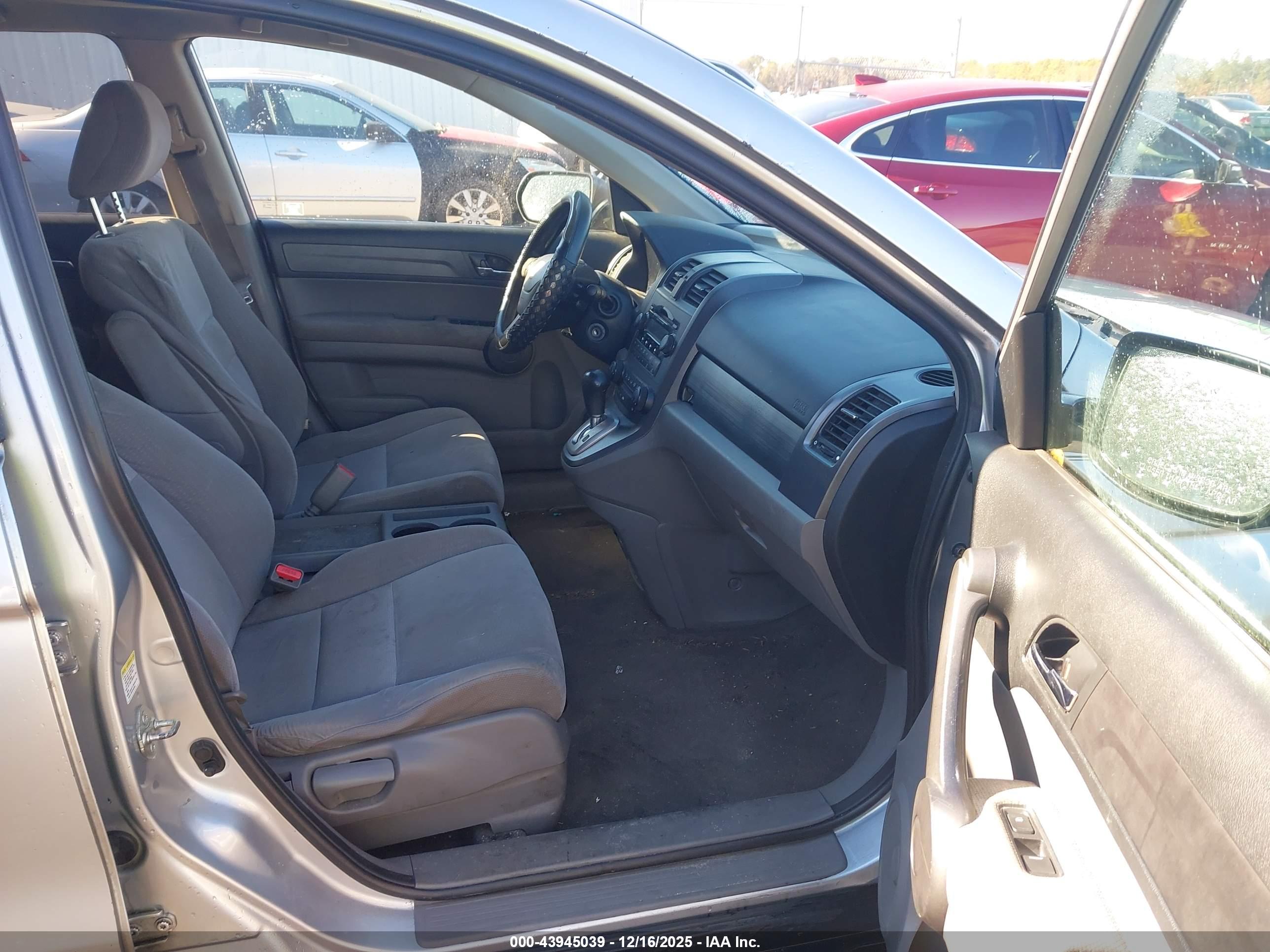 HONDA CR-V image 5