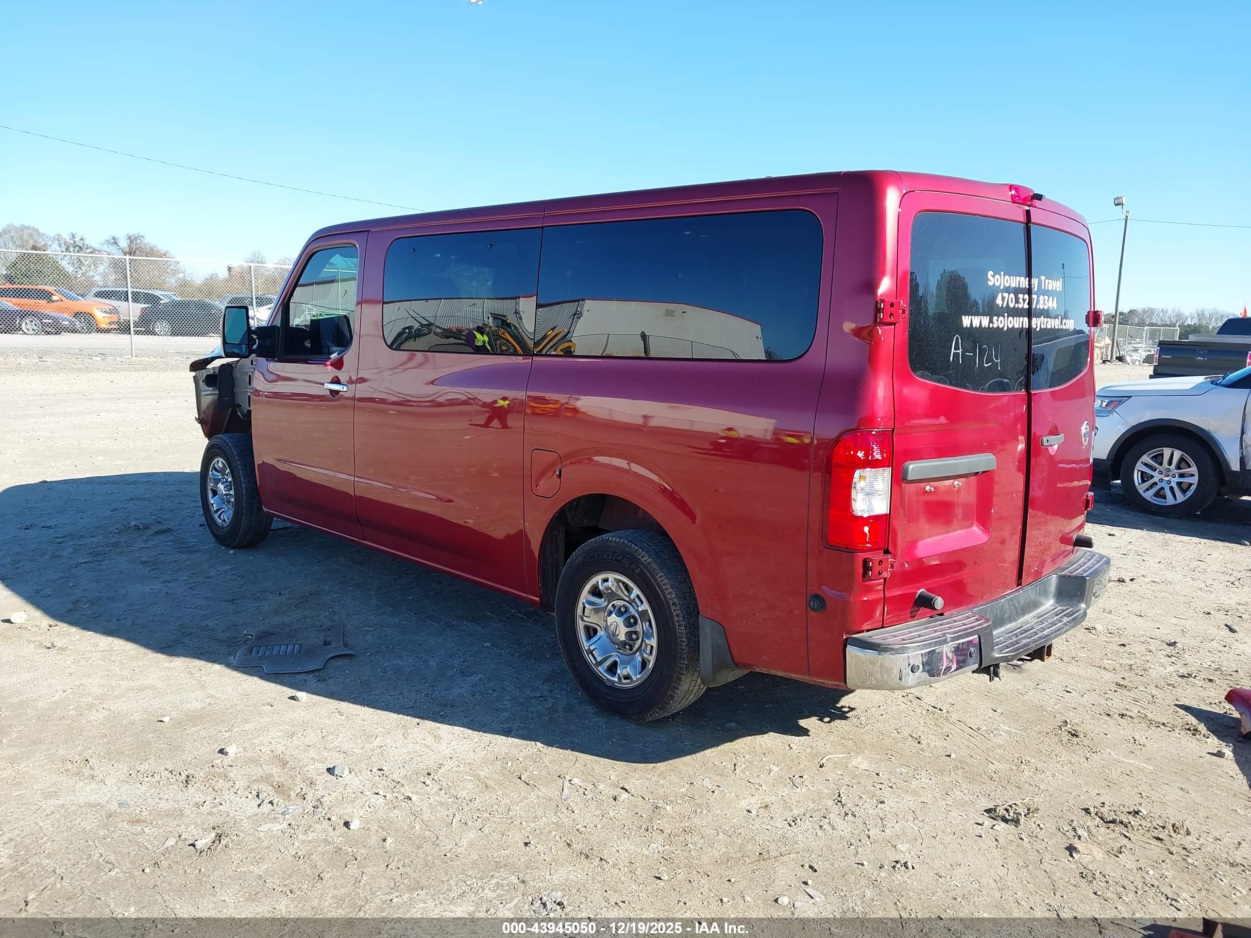 NISSAN NV image 3