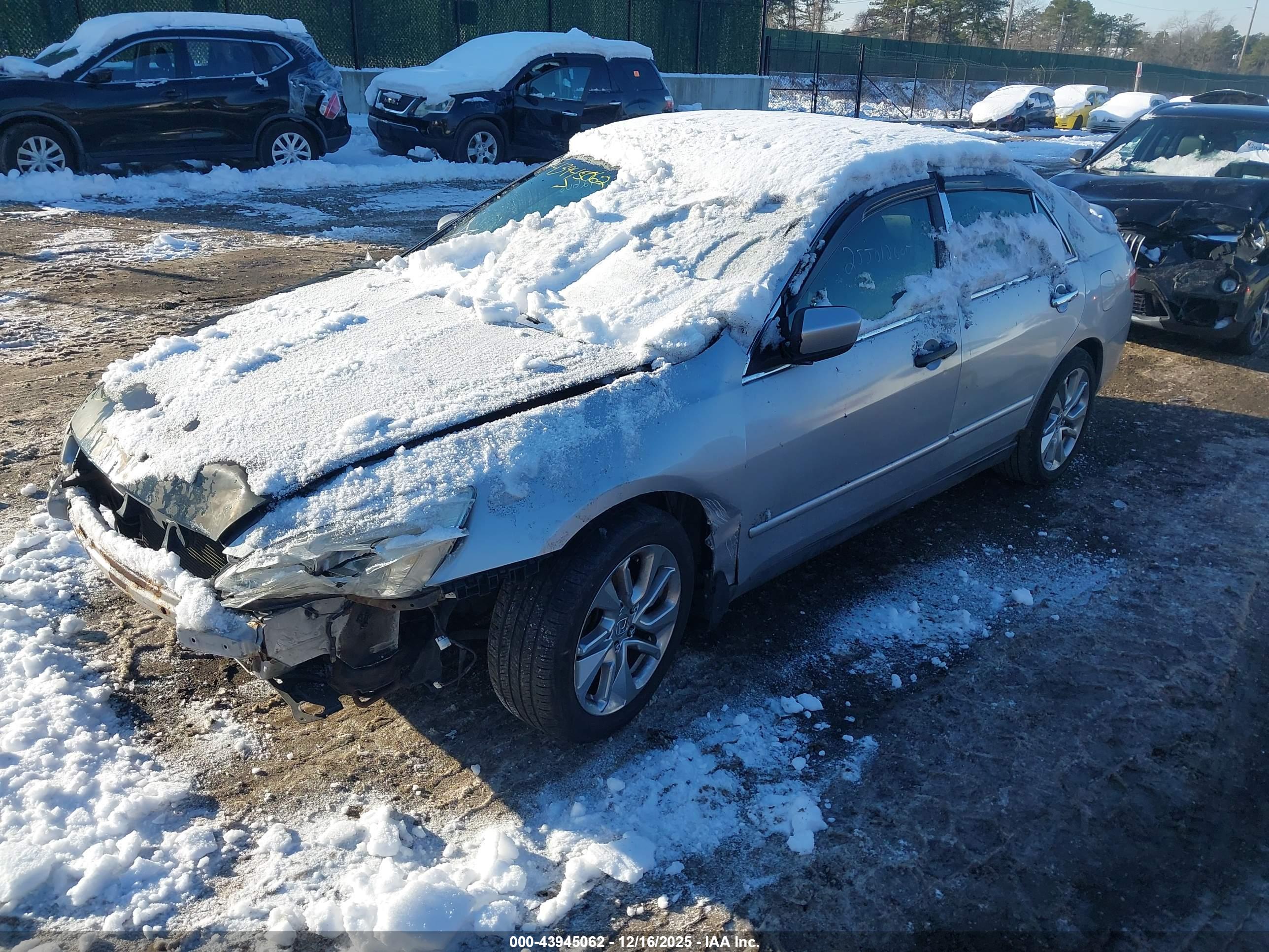 HONDA ACCORD image 2
