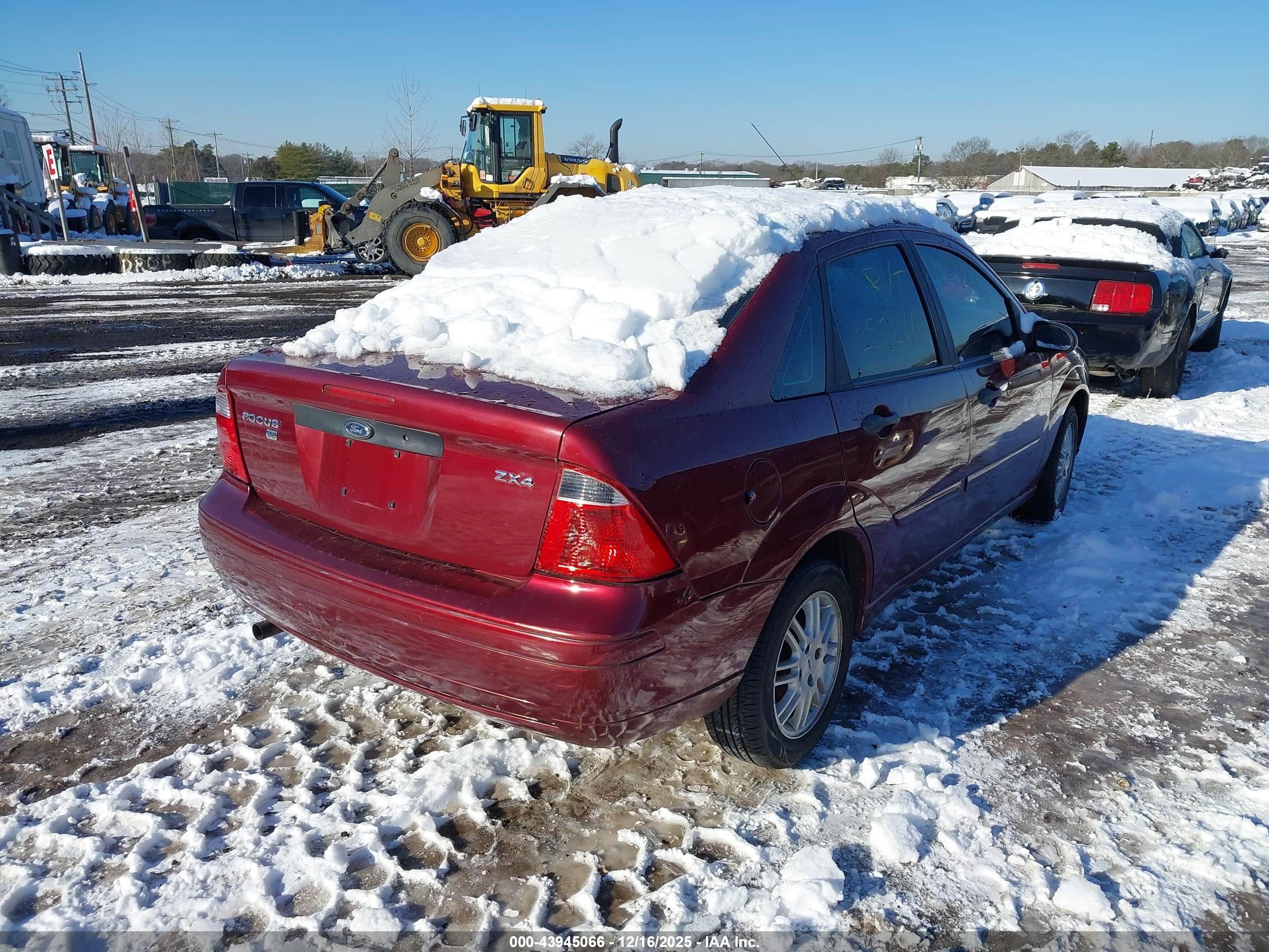 FORD FOCUS image 4